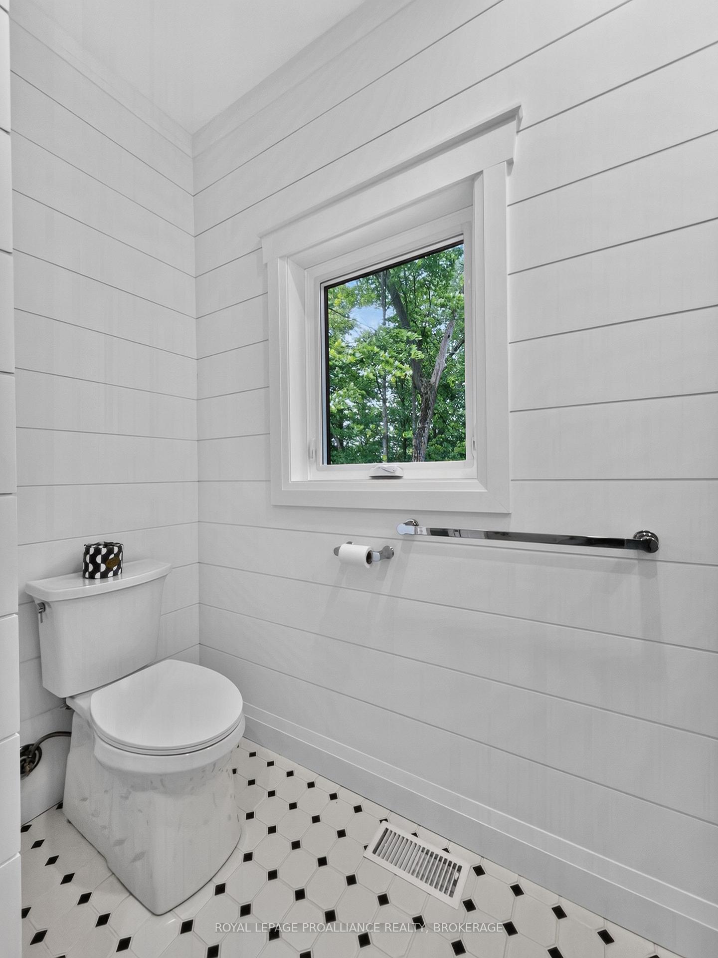 Photo 16 of 1167 Desert Point Lane, Frontenac, Frontenac South — HOMEH