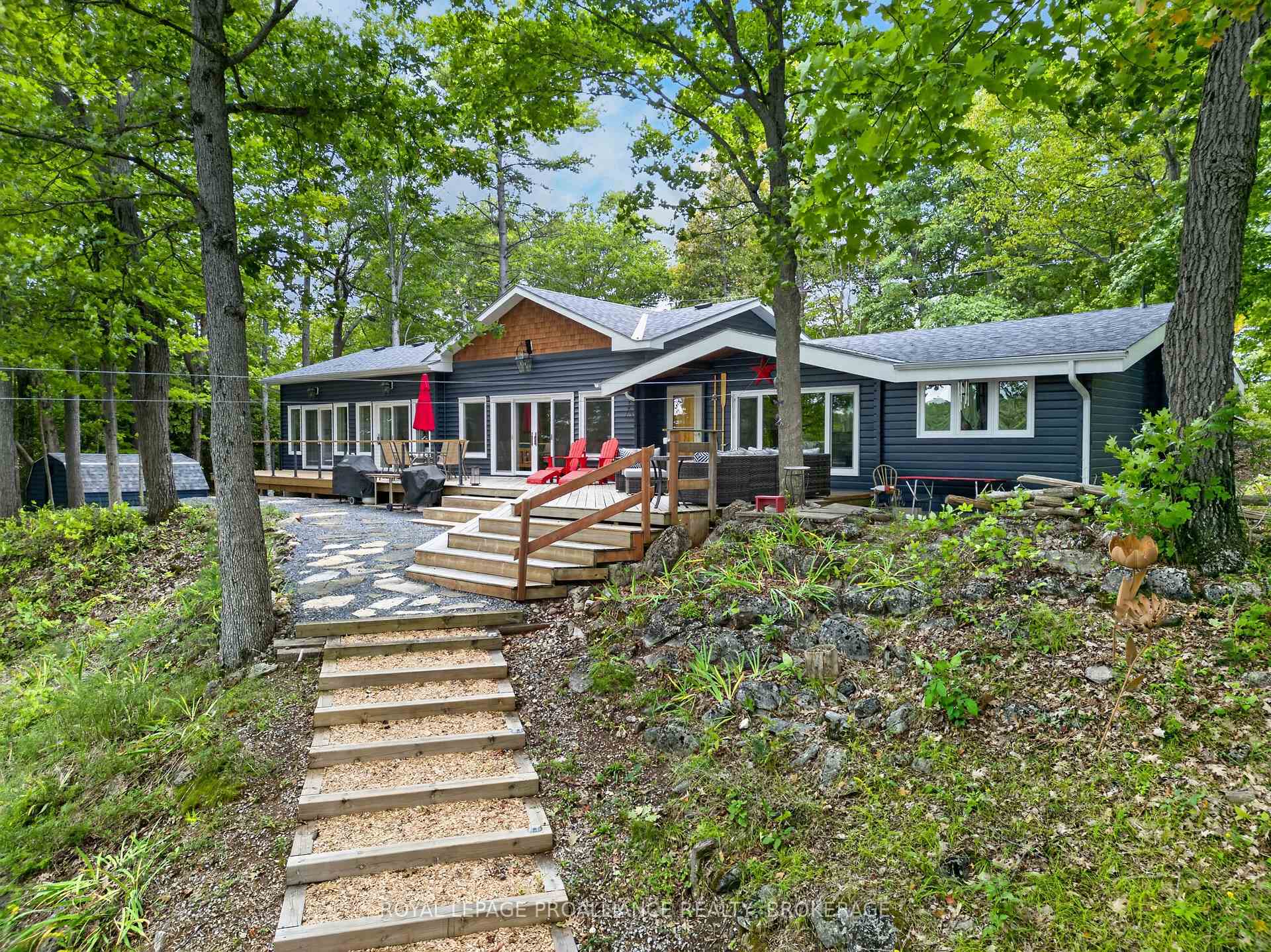 Photo 36 of 1167 Desert Point Lane, Frontenac, Frontenac South — HOMEH