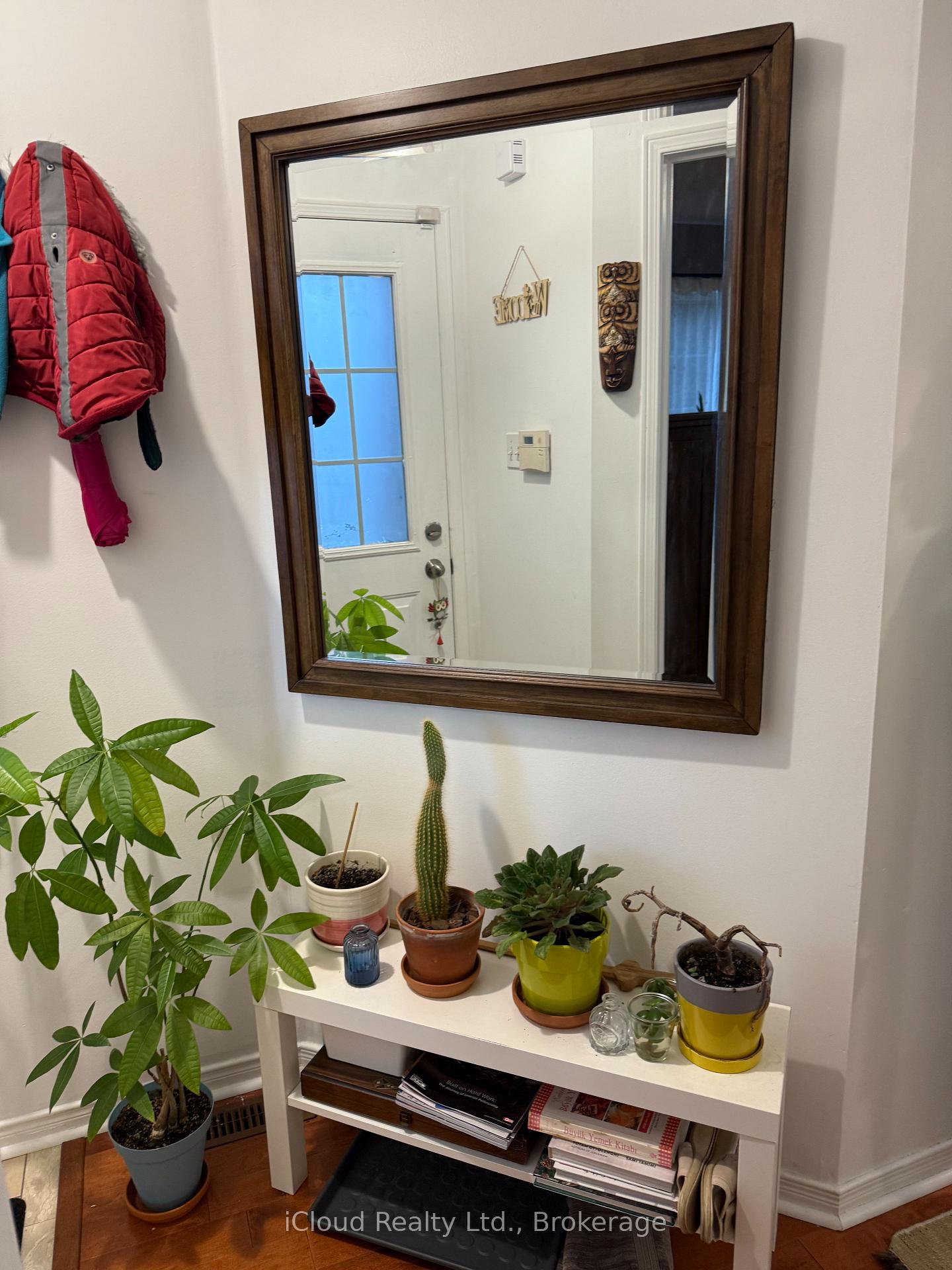Photo 3 of Unit 46, 1489 Heritage Way, Oakville, Glen Abbey — HOMEH