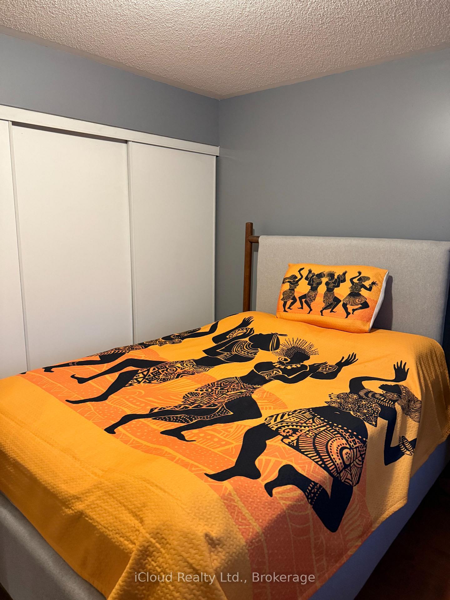Photo 7 of Unit 46, 1489 Heritage Way, Oakville, Glen Abbey — HOMEH