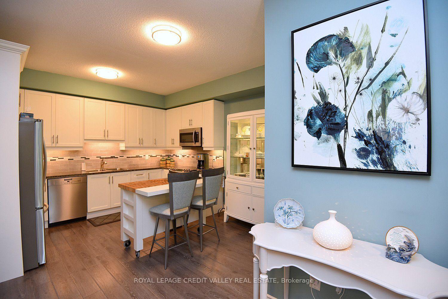 Photo 12 of Unit 430, 8111 Forest Glen Drive S, Niagara Falls, Mt. Carmel — HOMEH