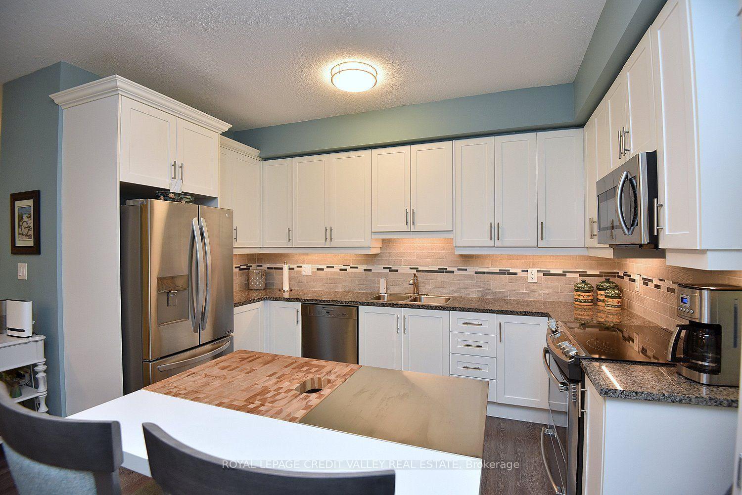 Photo 14 of Unit 430, 8111 Forest Glen Drive S, Niagara Falls, Mt. Carmel — HOMEH