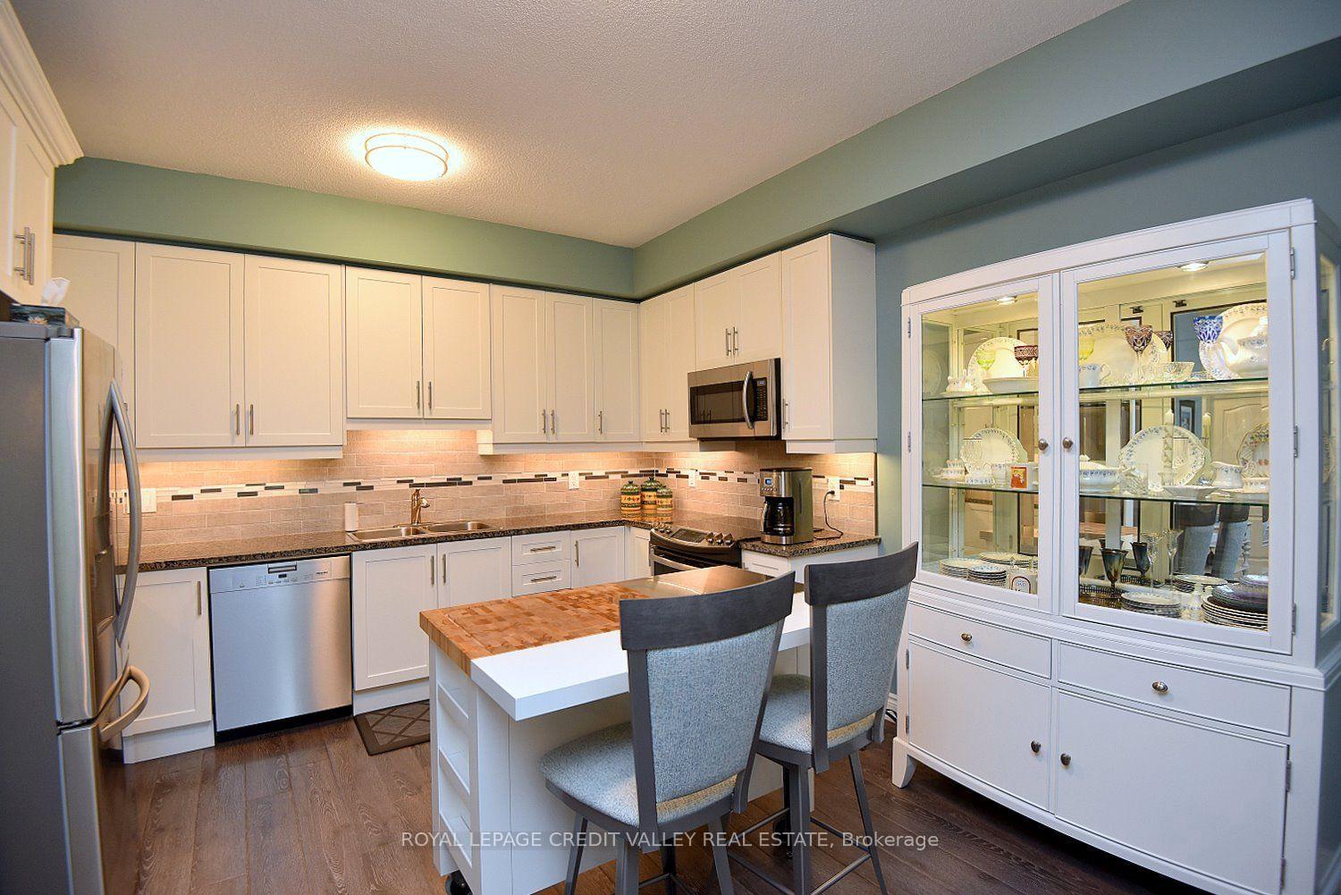 Photo 13 of Unit 430, 8111 Forest Glen Drive S, Niagara Falls, Mt. Carmel — HOMEH