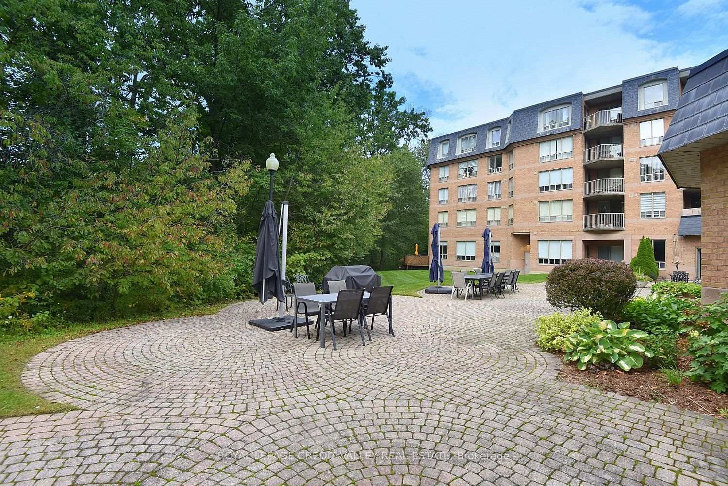 Photo 45 of Unit 430, 8111 Forest Glen Drive S, Niagara Falls, Mt. Carmel — HOMEH