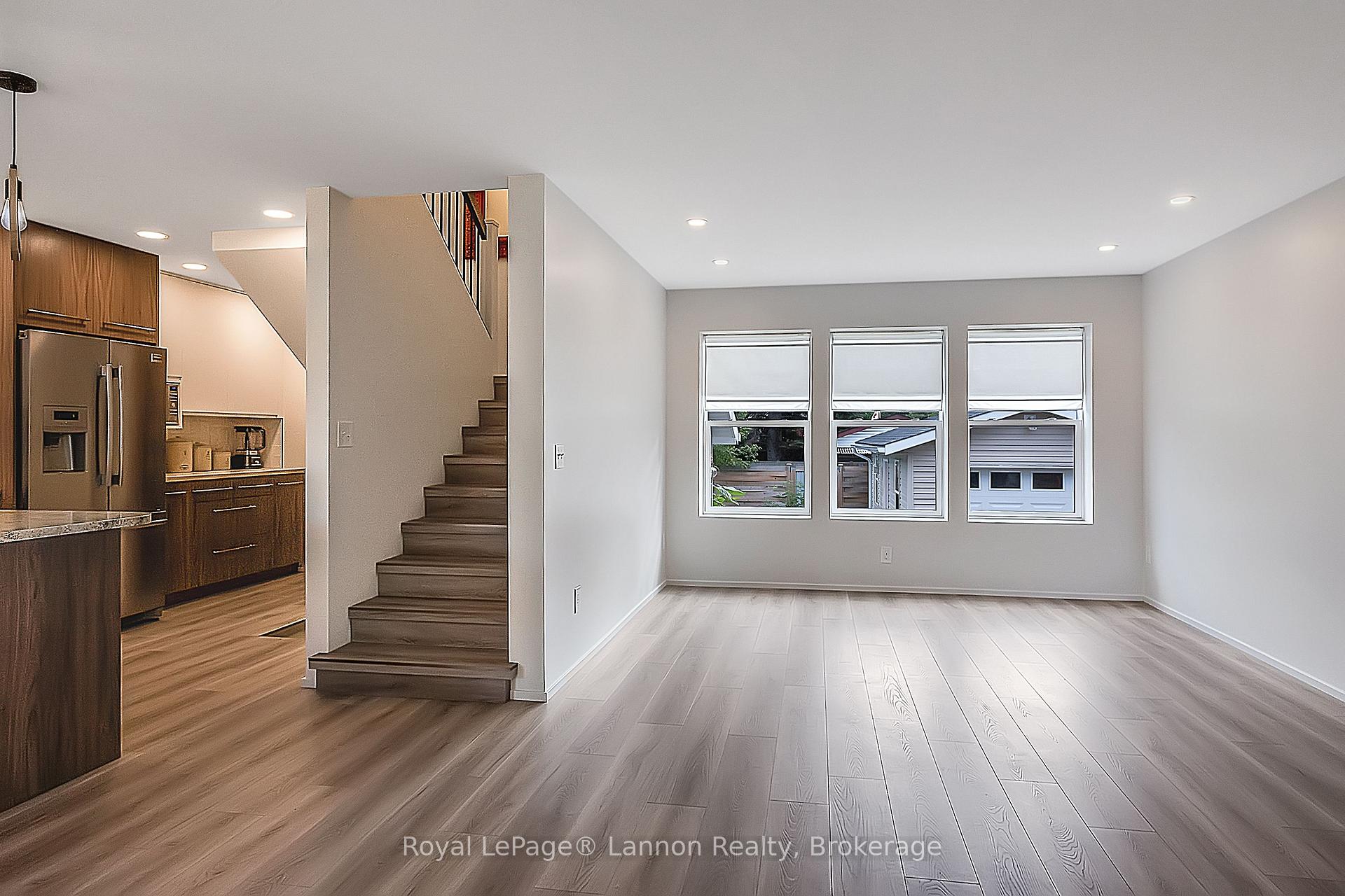 Photo 16 of 1414 Mcgregor Avenue, Thunder Bay, Hyde Park — HOMEH