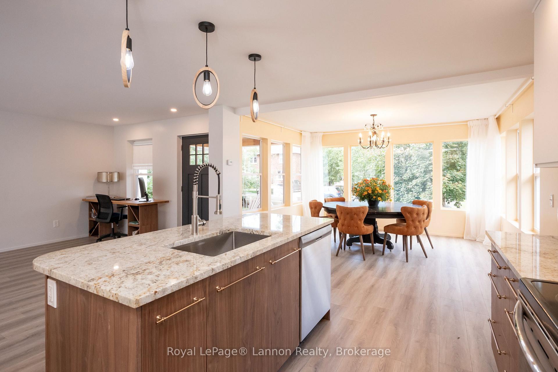 Photo 19 of 1414 Mcgregor Avenue, Thunder Bay, Hyde Park — HOMEH