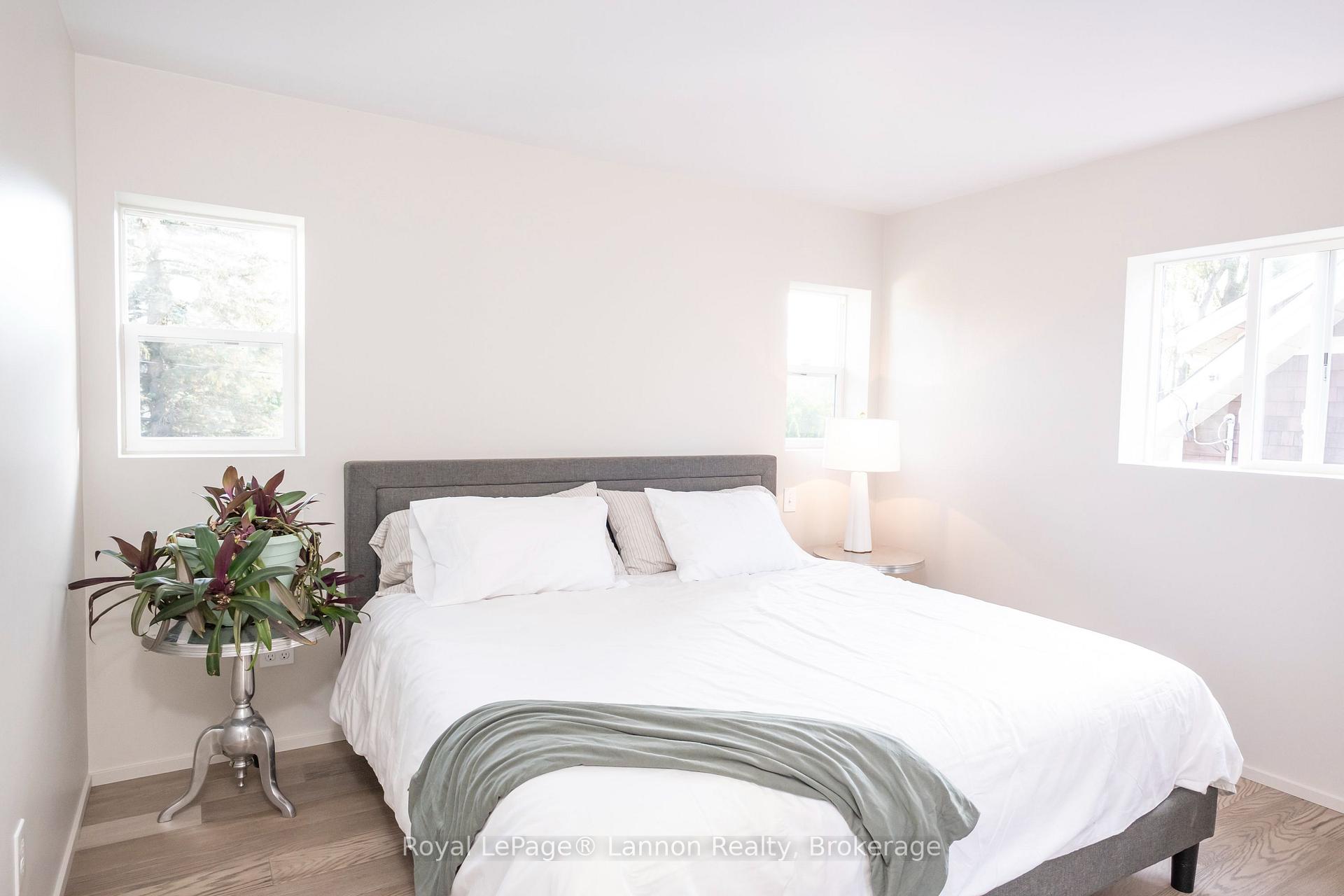 Photo 26 of 1414 Mcgregor Avenue, Thunder Bay, Hyde Park — HOMEH