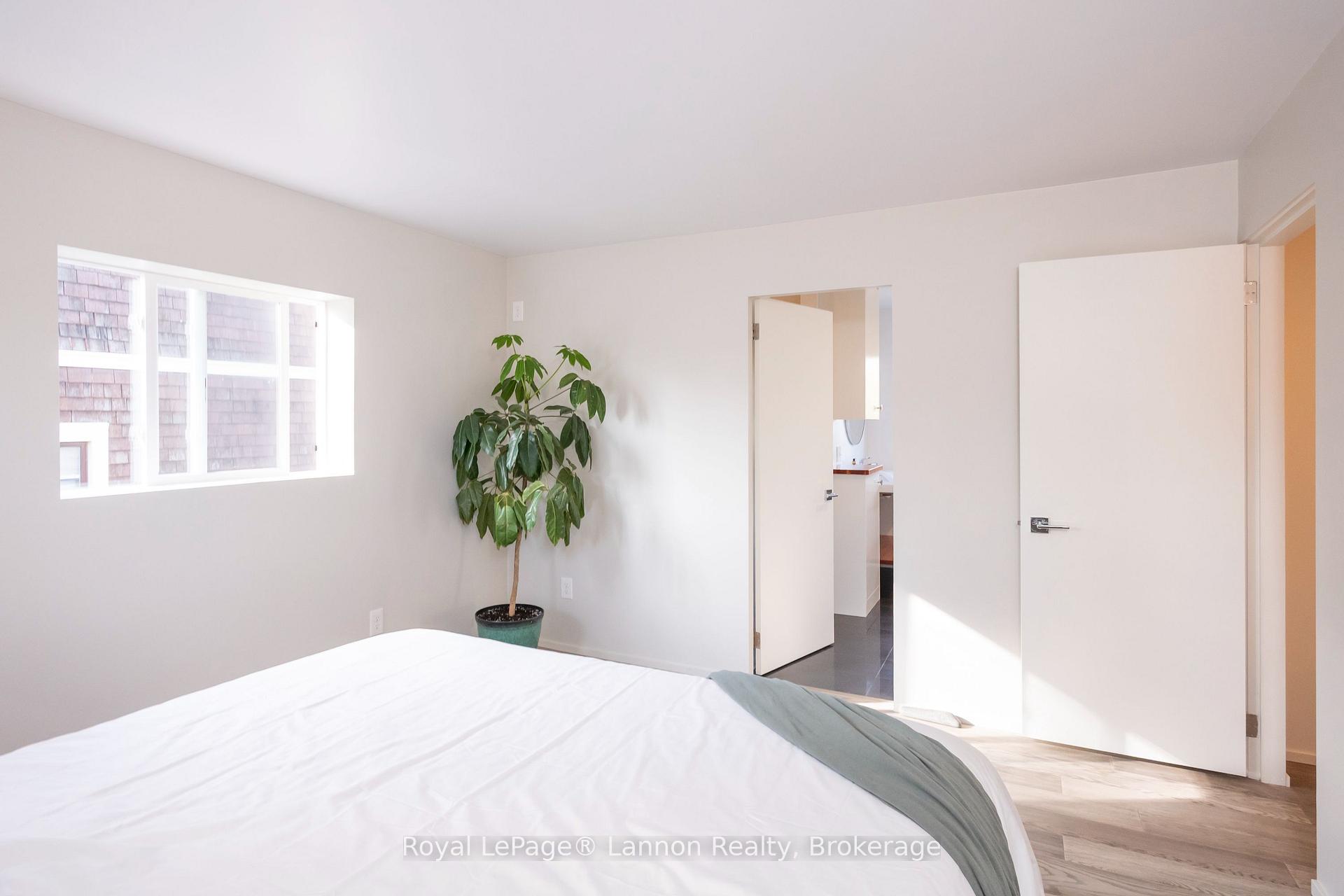 Photo 28 of 1414 Mcgregor Avenue, Thunder Bay, Hyde Park — HOMEH