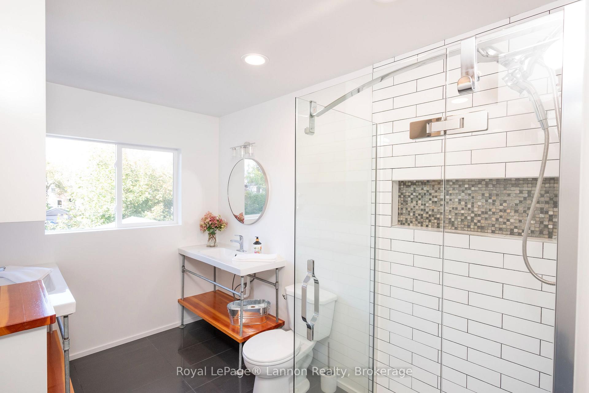 Photo 30 of 1414 Mcgregor Avenue, Thunder Bay, Hyde Park — HOMEH