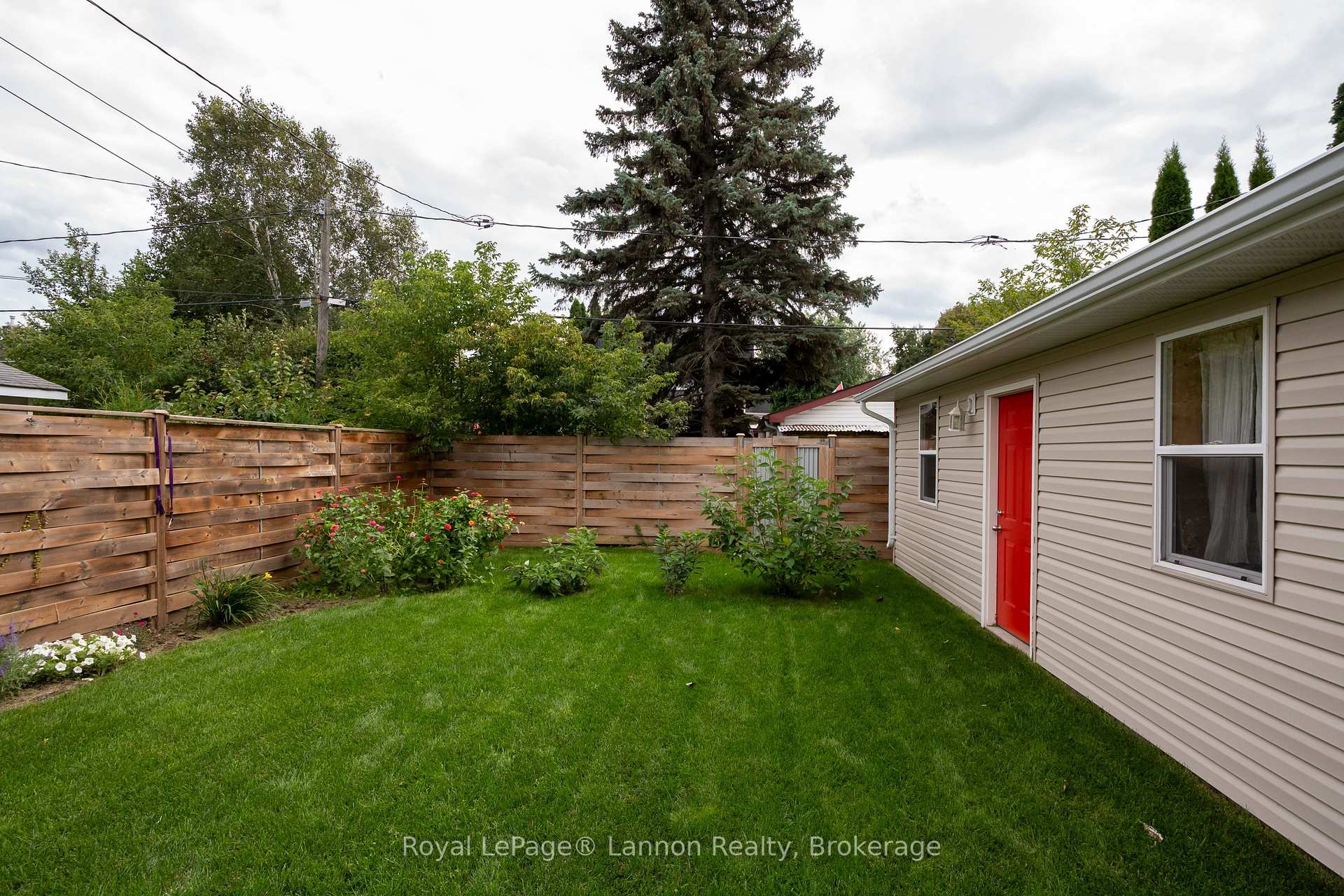 Photo 48 of 1414 Mcgregor Avenue, Thunder Bay, Hyde Park — HOMEH