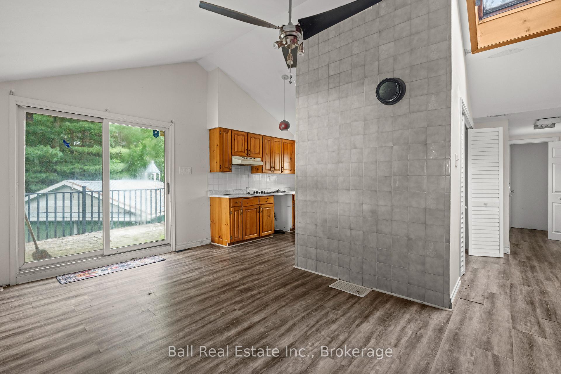 Photo 5 of 10139 A Road 38, Frontenac, Frontenac Centre — HOMEH