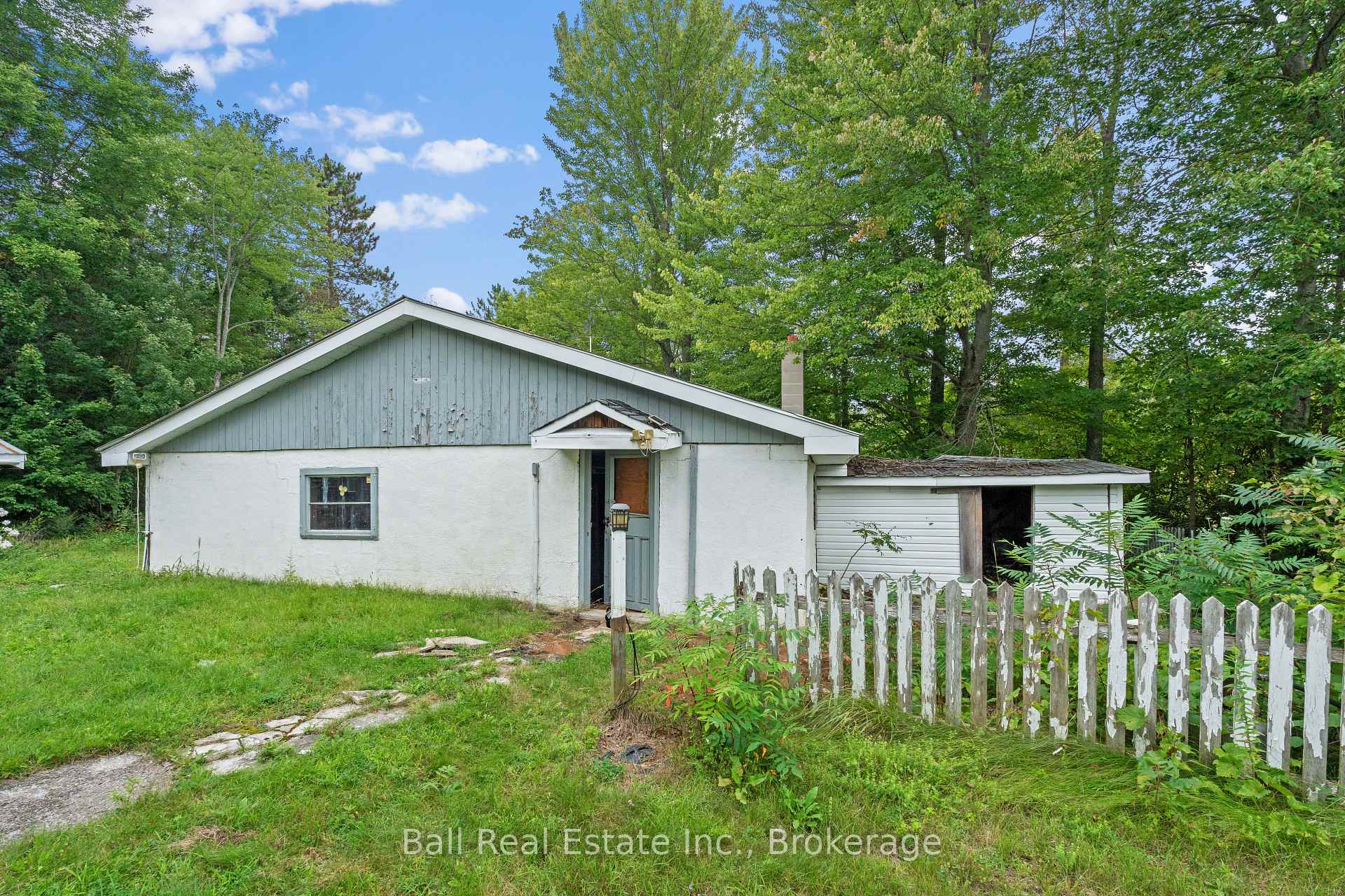 Photo 38 of 10139 A Road 38, Frontenac, Frontenac Centre — HOMEH
