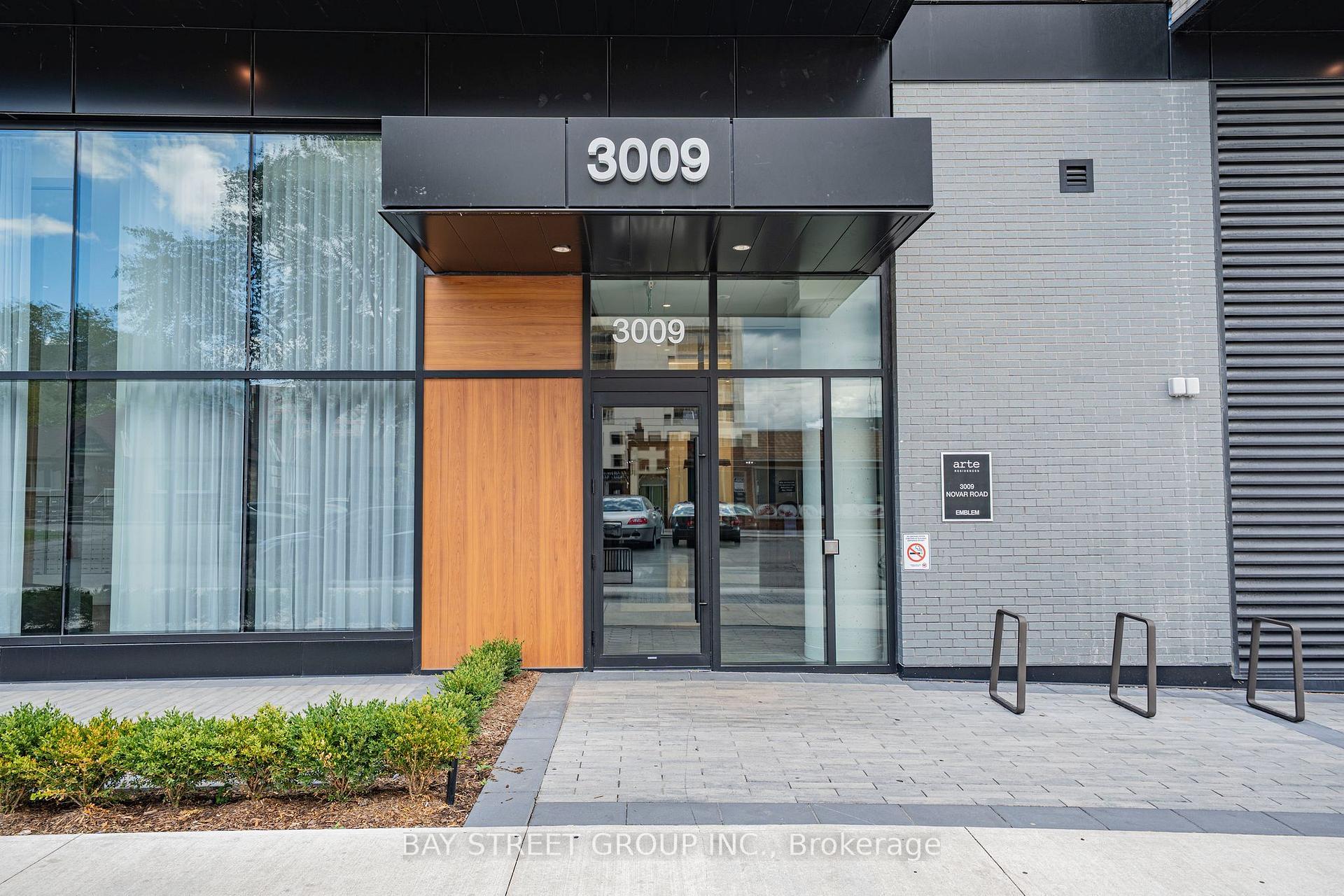Photo 3 of 3009 Novar Road, Mississauga, Cooksville — HOMEH
