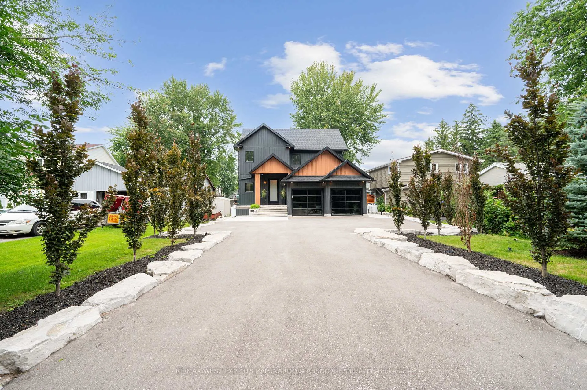 Photo 3 of 36 Simcoe Road, Ramara, Brechin — HOMEH