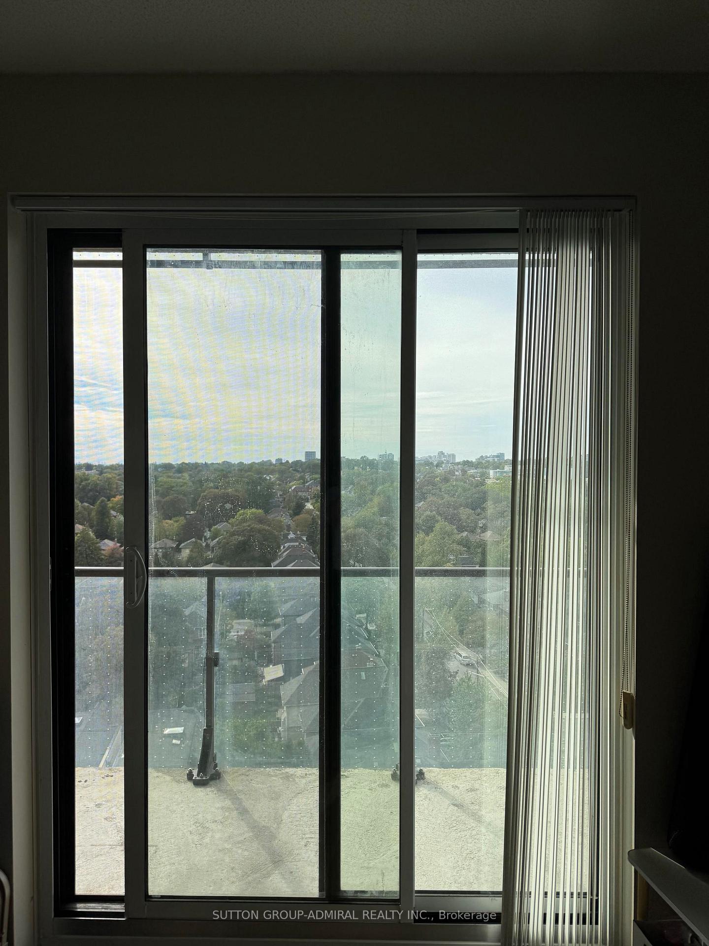 Photo 7 of Unit 1306, 60 Berwick Avenue, Toronto, Yonge-Eglinton — HOMEH