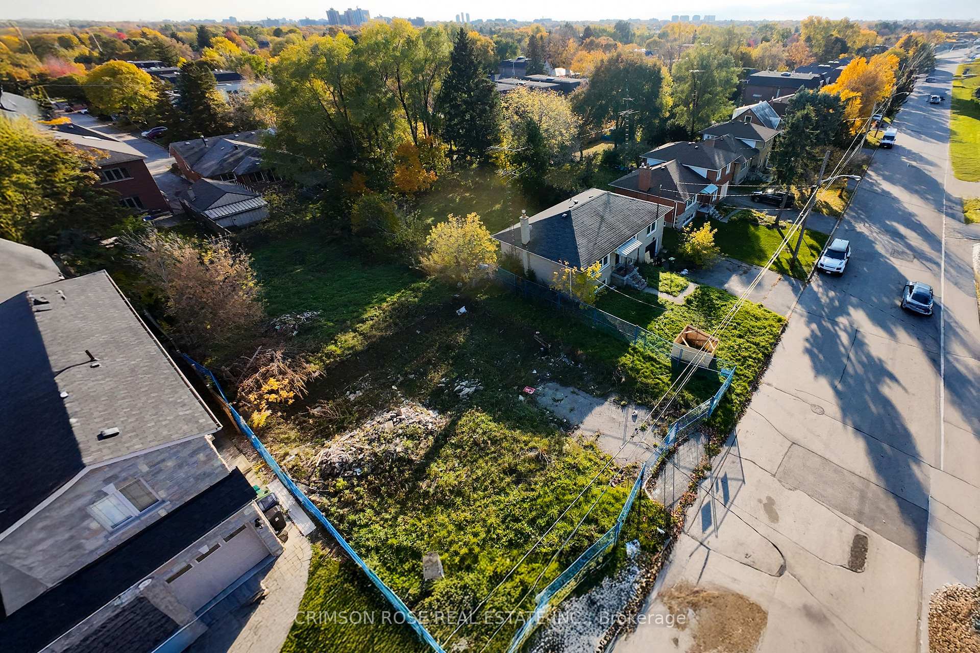 Photo 9 of 389 Hounslow Avenue, North York, Willowdale West — HOMEH