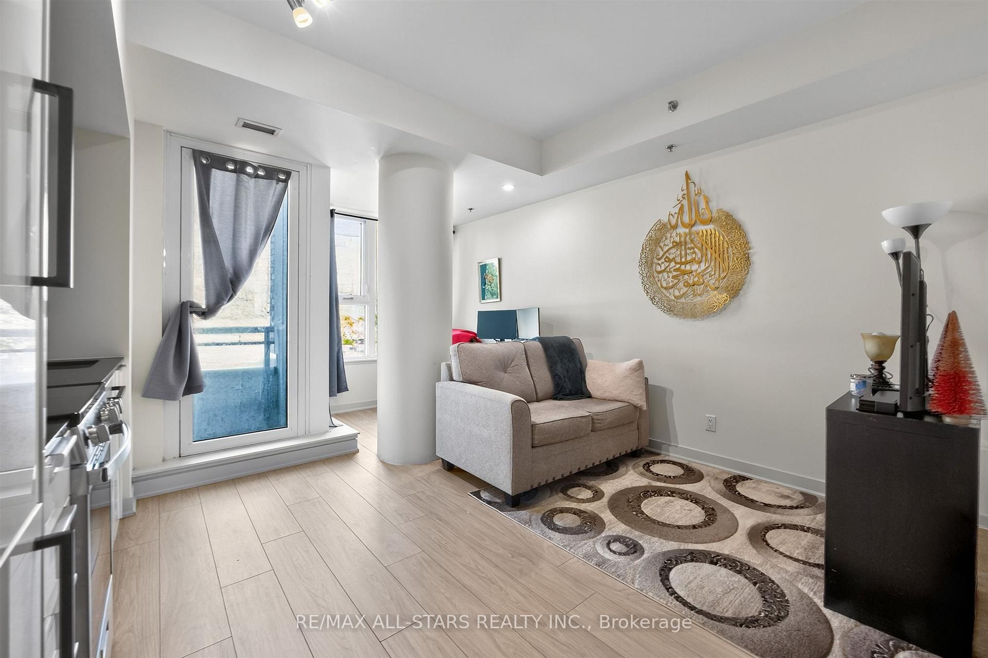 Photo 13 of Unit 309, 90 Glen Everest Road, Scarborough, Birchcliffe-Cliffside — HOMEH