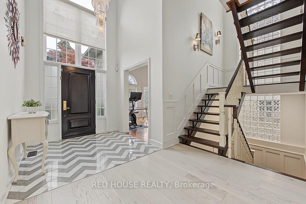 Photo 5 of 111 Neilson Drive, Etobicoke, Markland Wood — HOMEH