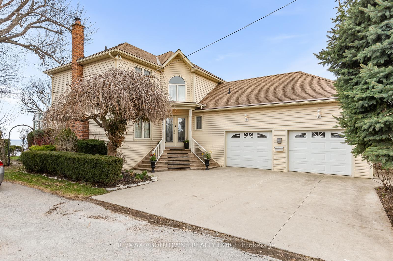 Photo 3 of 1 Twelfth Street, Grimsby, Grimsby Beach — HOMEH