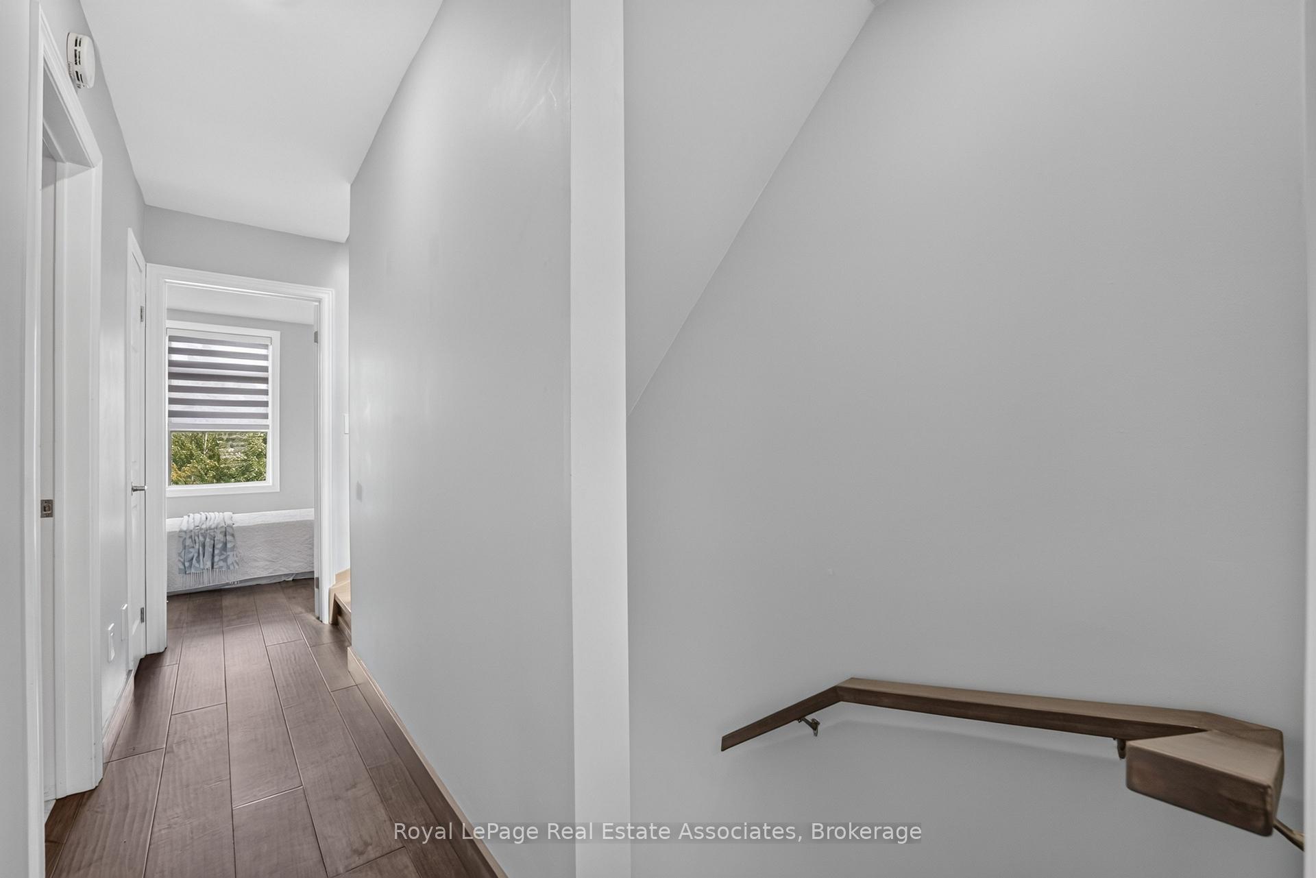 Photo 22 of 30 Michael Power Place, Etobicoke, Islington-City Centre West — HOMEH