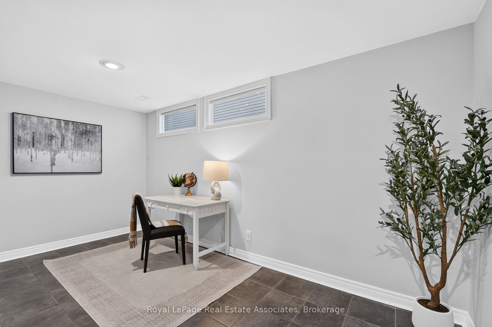 Photo 42 of 30 Michael Power Place, Etobicoke, Islington-City Centre West — HOMEH