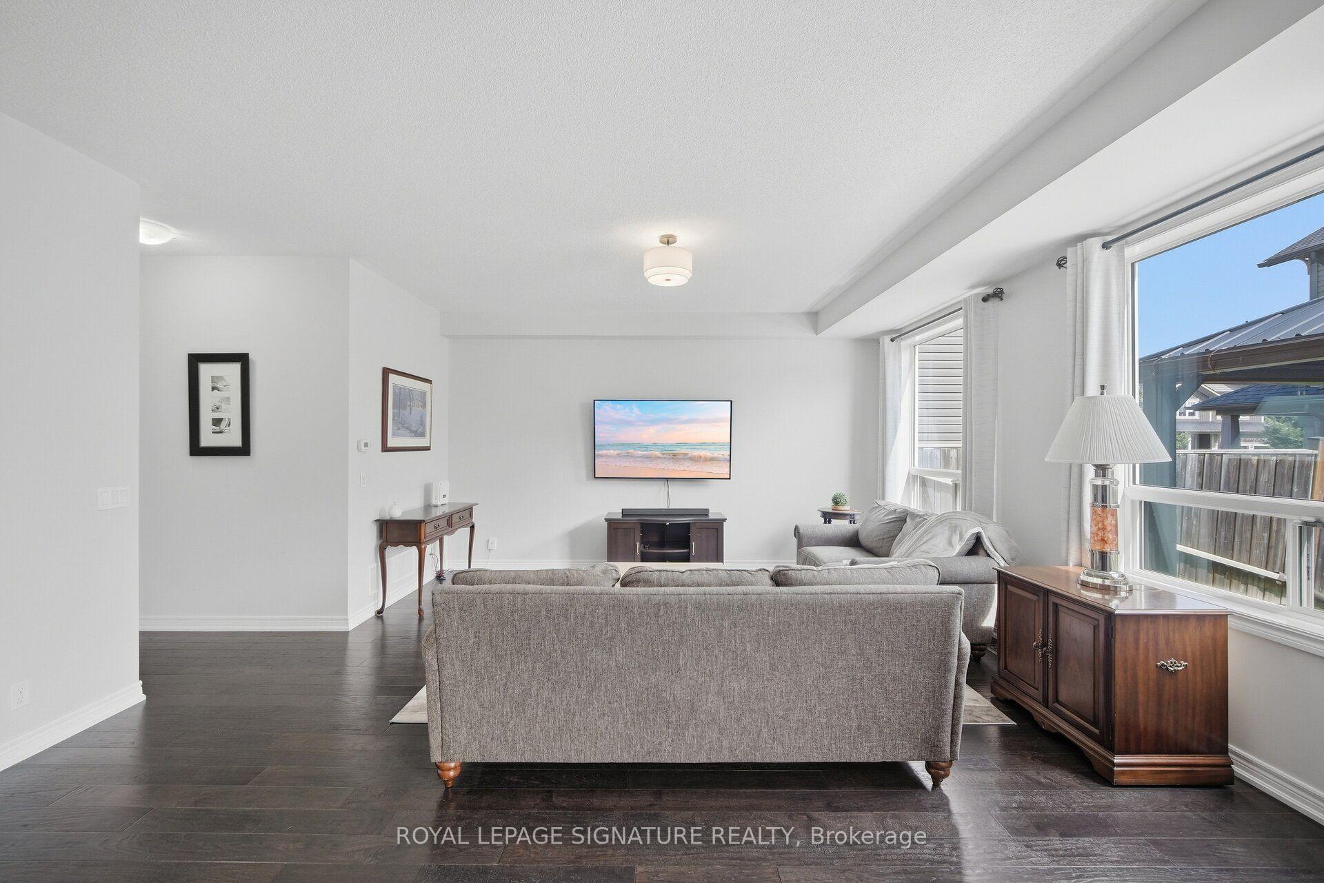 Photo 12 of 2323 Steeplechase Street, Oshawa, Windfields — HOMEH