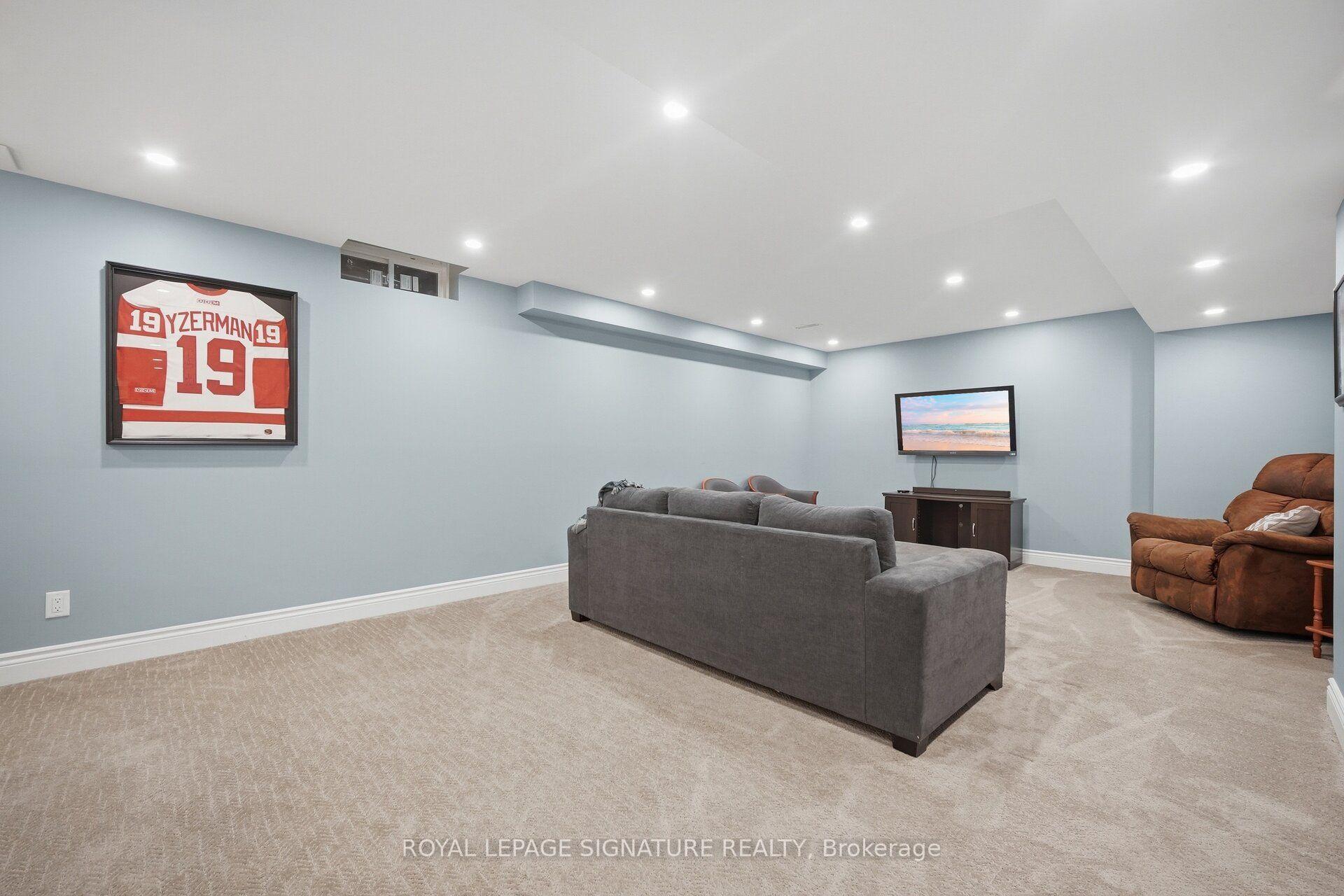 Photo 38 of 2323 Steeplechase Street, Oshawa, Windfields — HOMEH