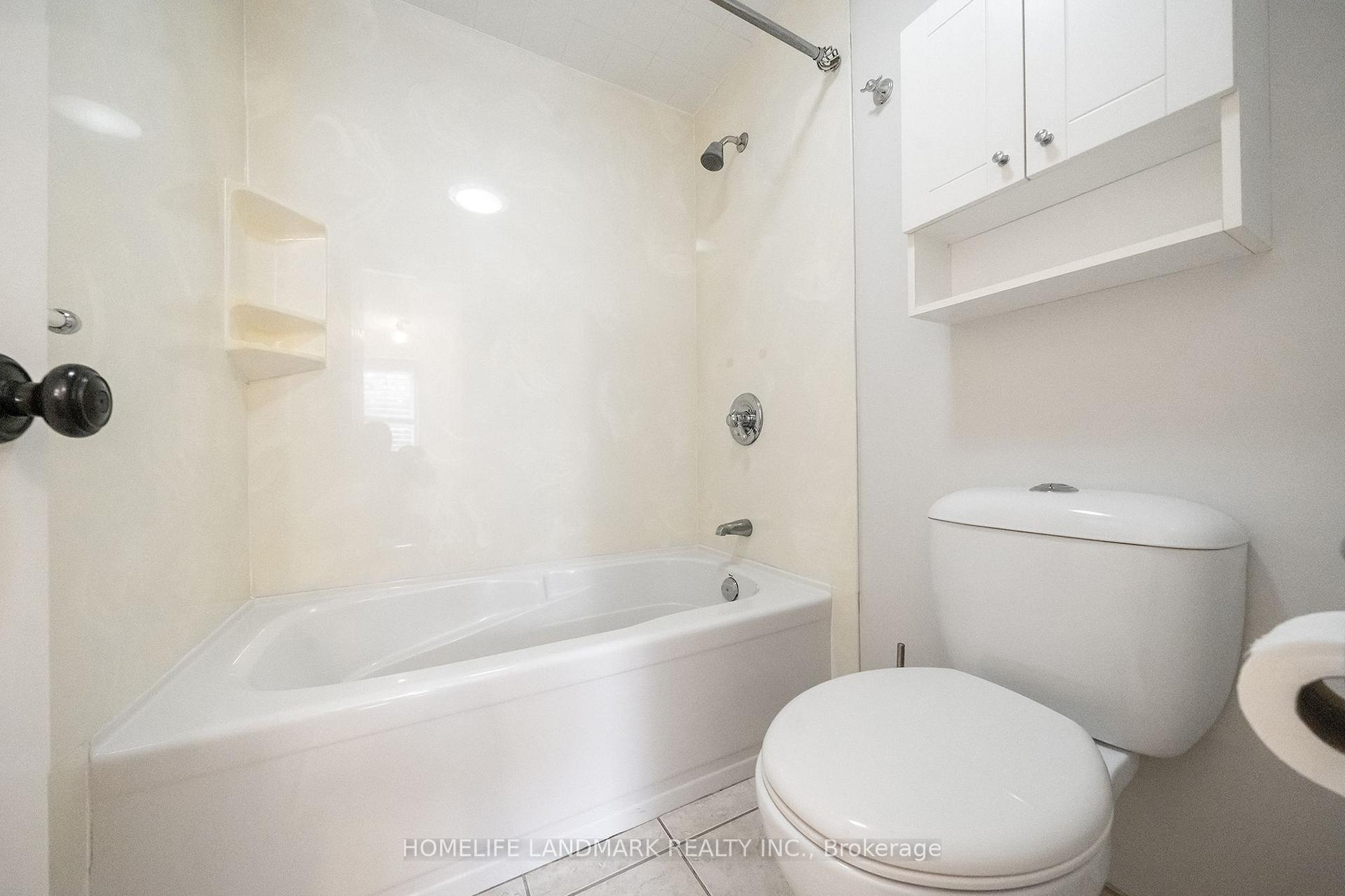 Photo 22 of 2365 Baccaro Road, Oakville, Ford — HOMEH