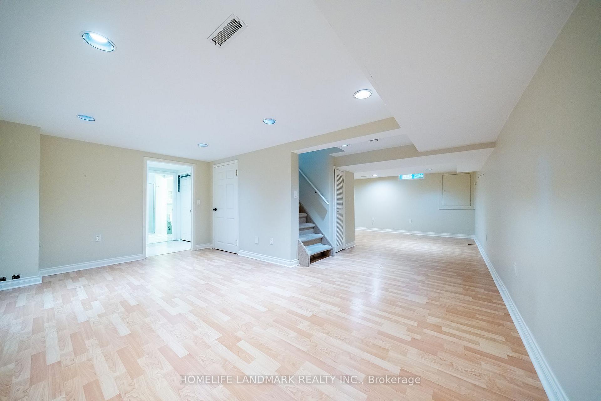 Photo 32 of 2365 Baccaro Road, Oakville, Ford — HOMEH