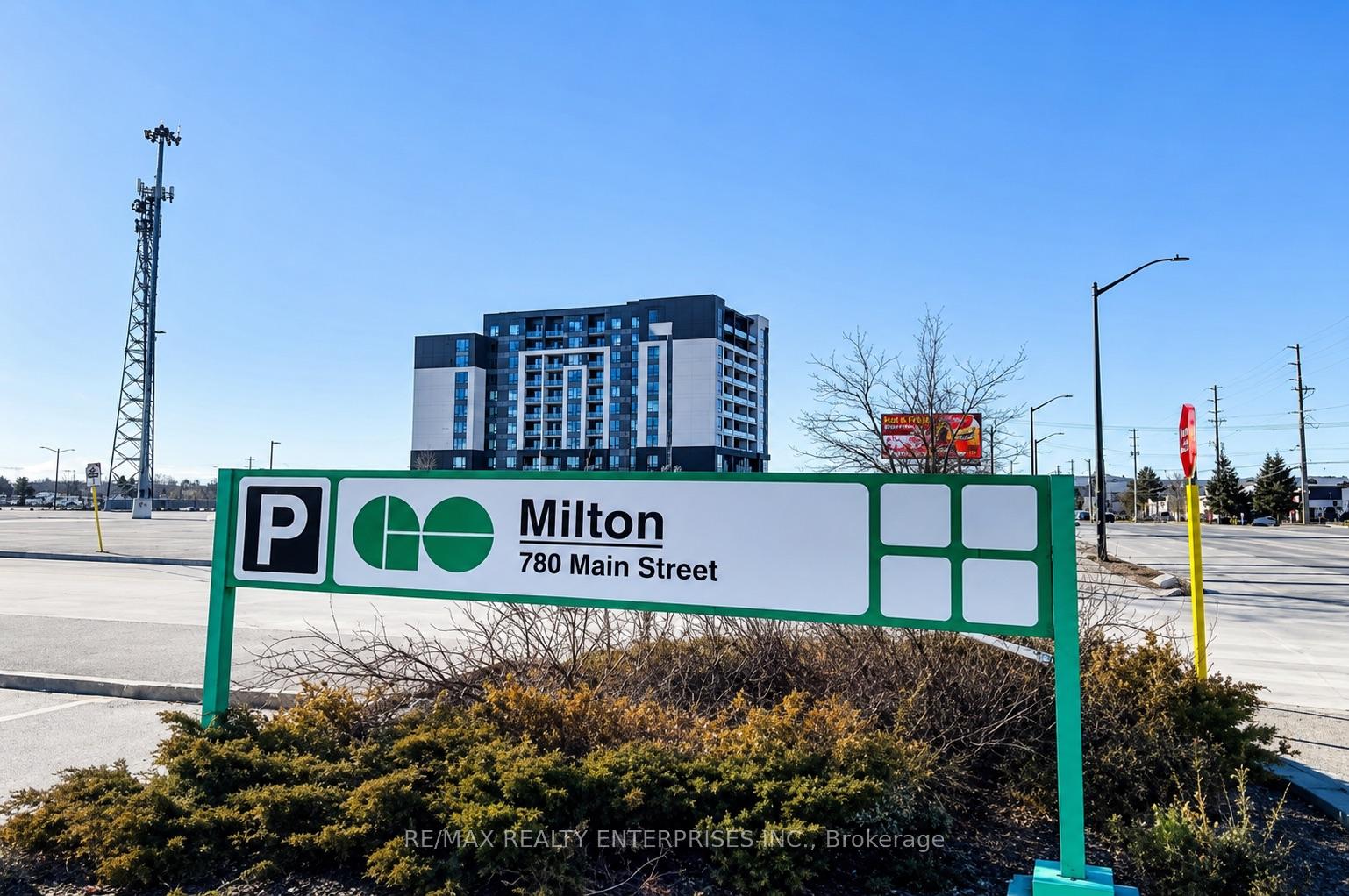 Photo 13 of Unit 502, 716 Main Street E, Milton, Timberlea — HOMEH