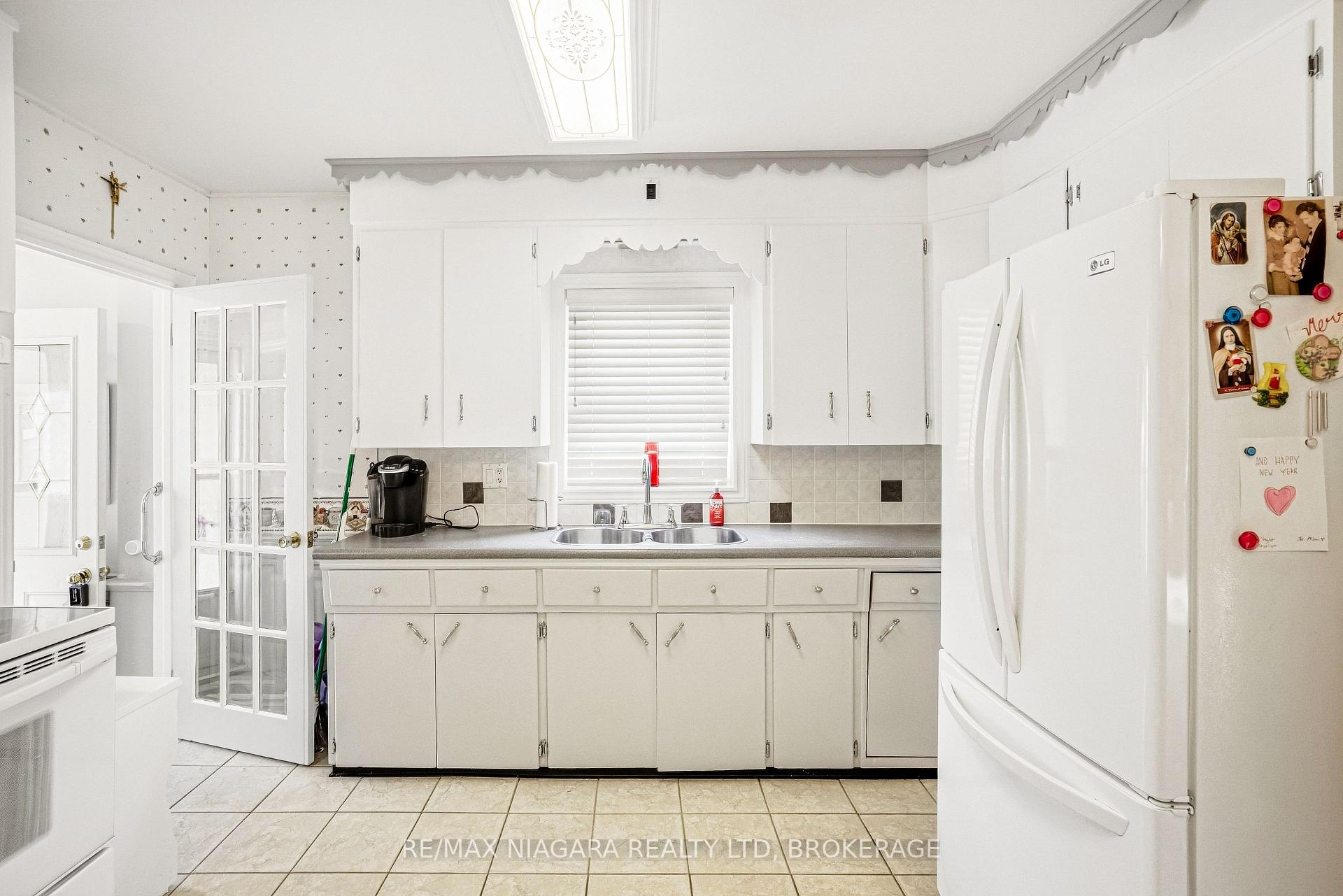 Photo 14 of 509 Lincoln Street, Welland, Lincoln/Crowland — HOMEH