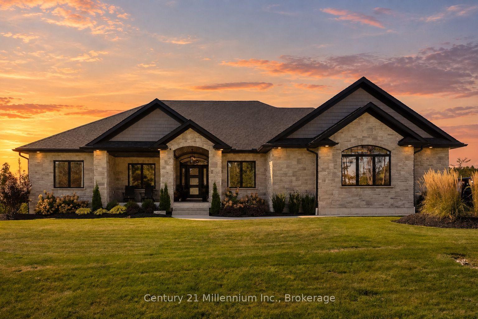 Photo of 150 Louise Creek Crescent