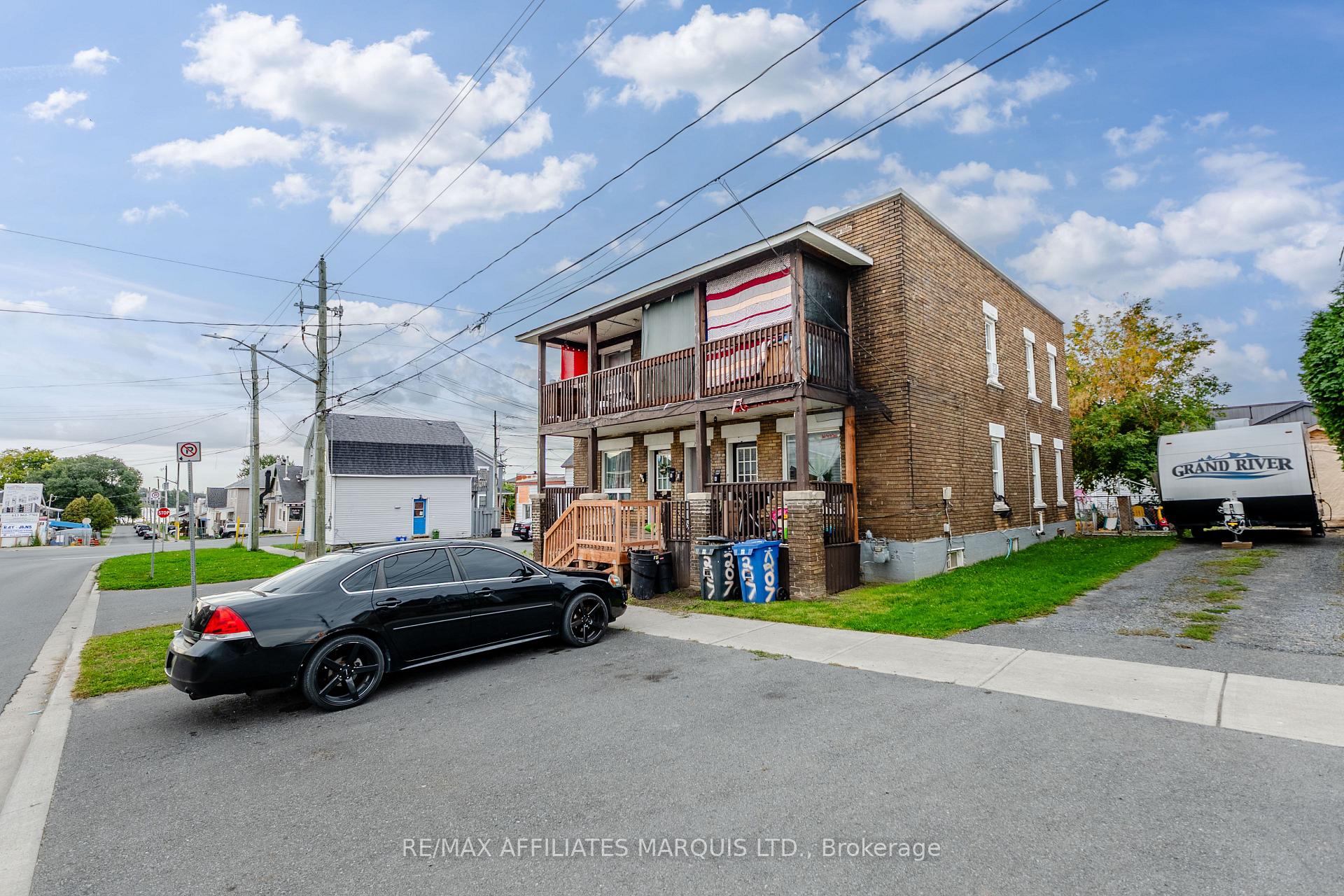 Photo 3 of 207 Alice Street, Cornwall, Cornwall — HOMEH