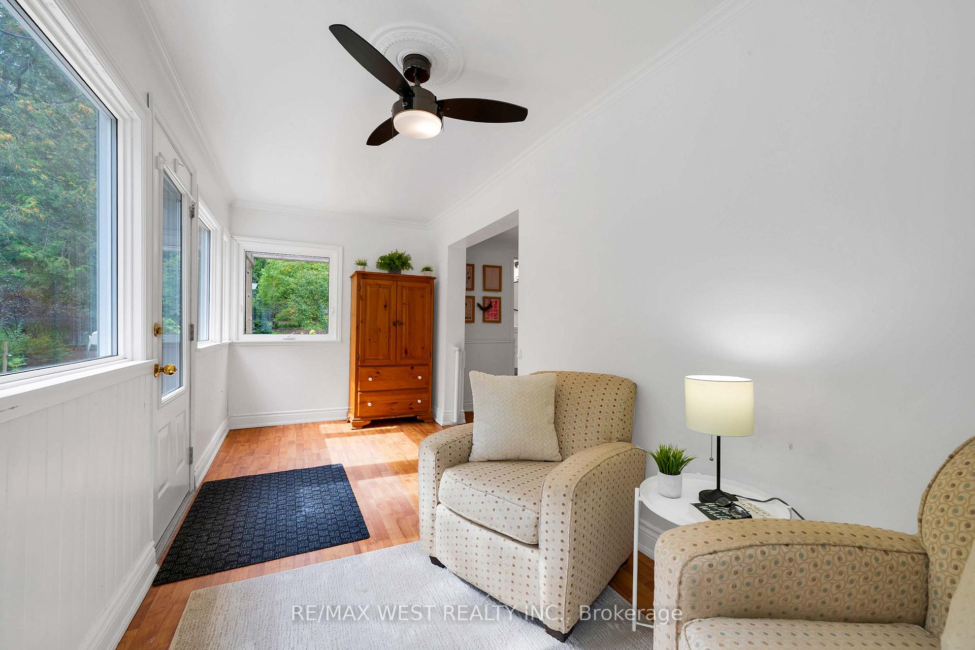 Photo 3 of 21 Mill Street, Amaranth, Rural Amaranth — HOMEH