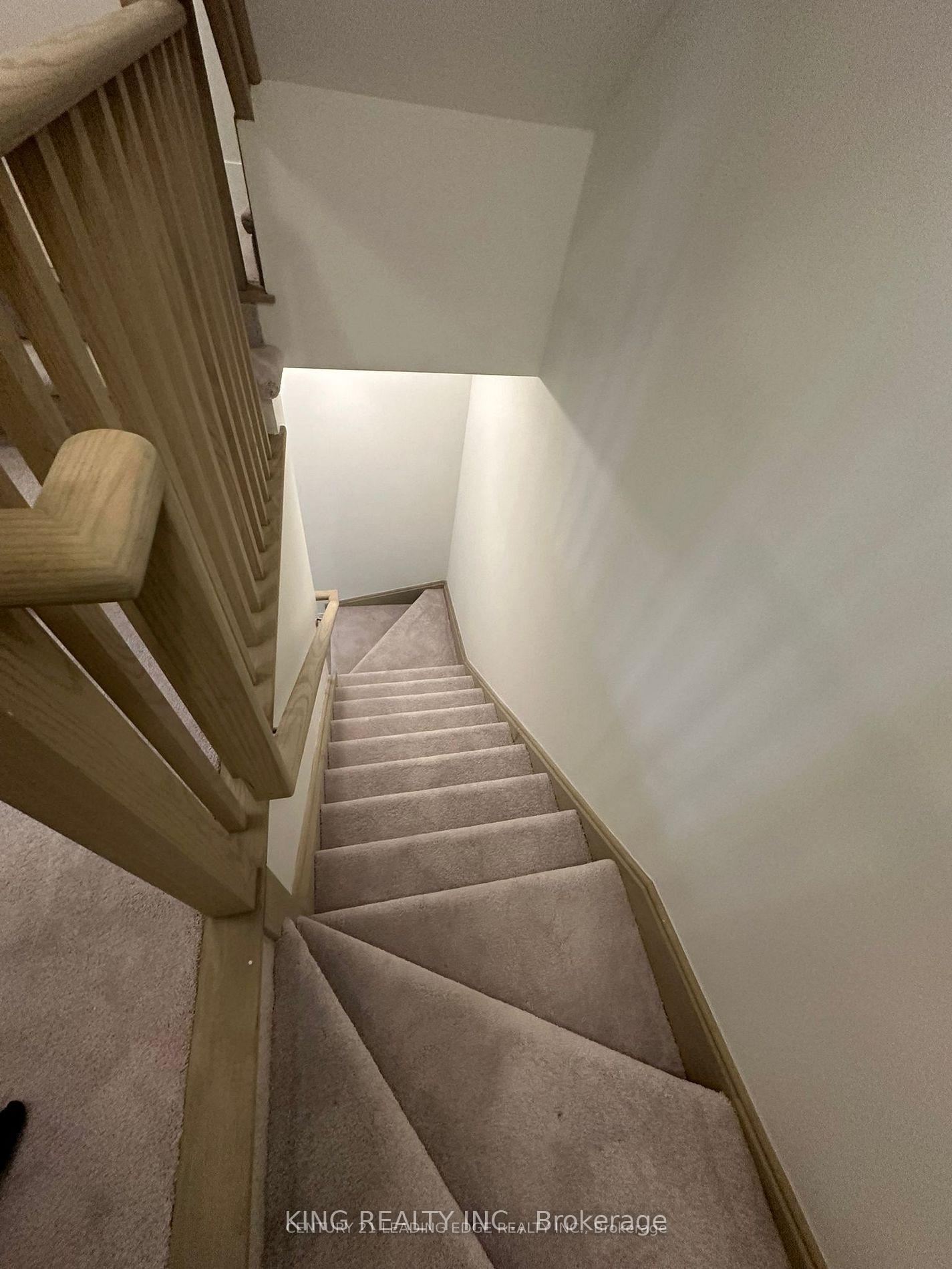 Photo 10 of Unit 32, 3409 Ridgeway Drive, Mississauga, Erin Mills — HOMEH