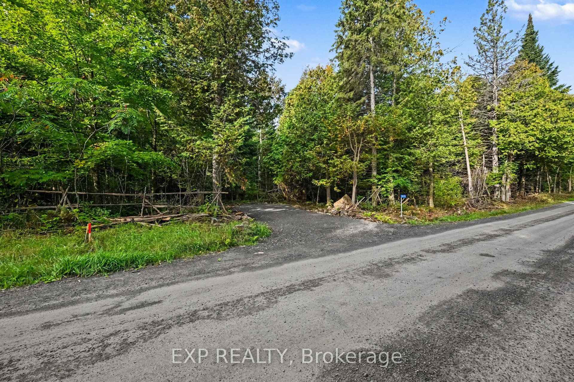 Photo 2 of 1579 Darling Road, Lanark Highlands, Lanark Highlands (Lanark) Twp — HOMEH
