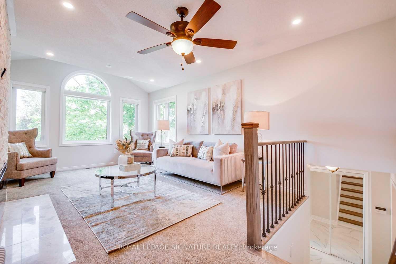 Photo 3 of 2260 Ridge Landing, Oakville, West Oak Trails — HOMEH