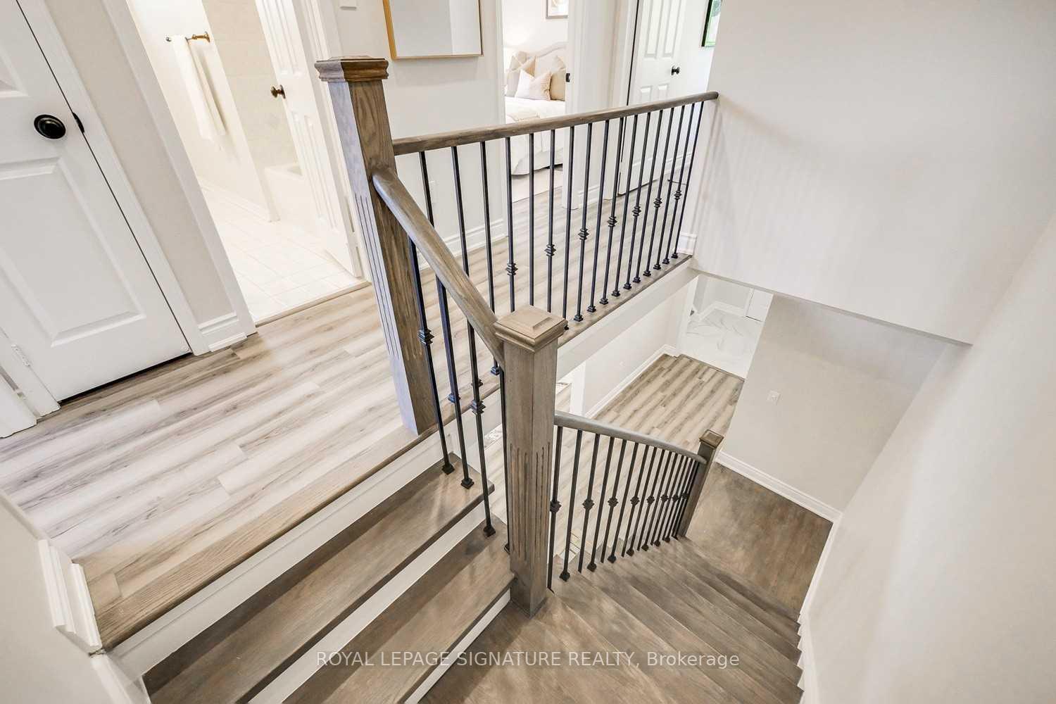 Photo 9 of 2260 Ridge Landing, Oakville, West Oak Trails — HOMEH