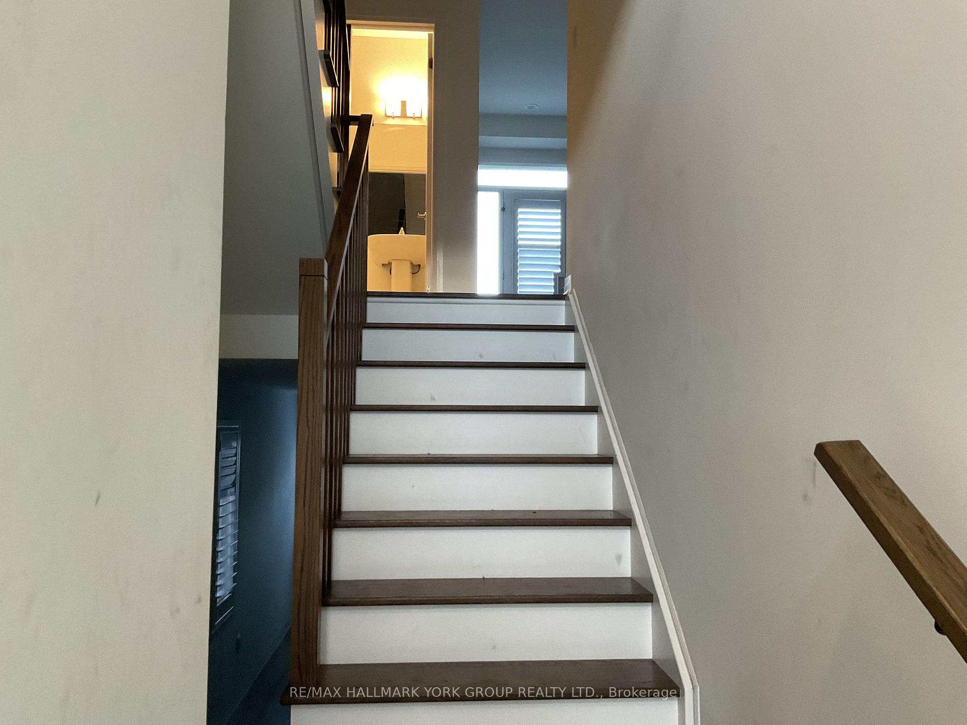 Photo 2 of Unit 40, 24 Hughes Lane, New Tecumseth, Tottenham — HOMEH