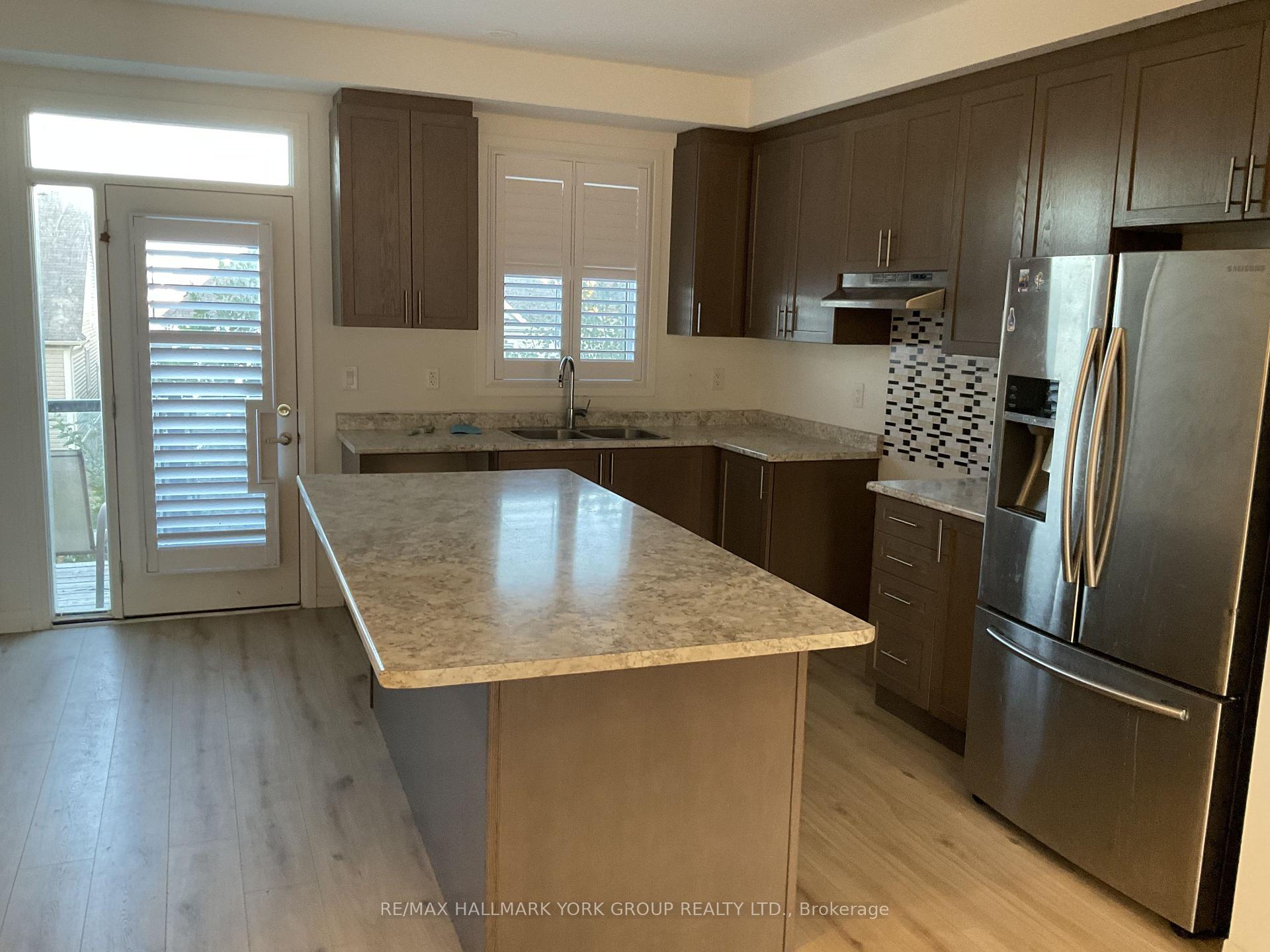 Photo 3 of Unit 40, 24 Hughes Lane, New Tecumseth, Tottenham — HOMEH