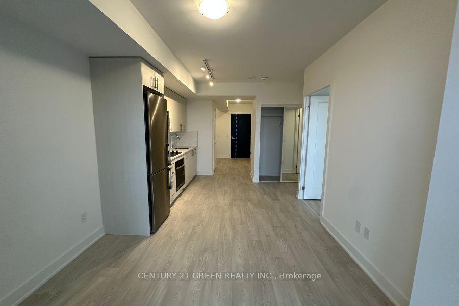 Photo 7 of Unit 501, 2545 Simcoe Street N, Oshawa, Windfields — HOMEH