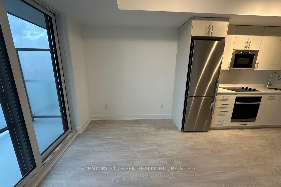 Photo 8 of Unit 501, 2545 Simcoe Street N, Oshawa, Windfields — HOMEH