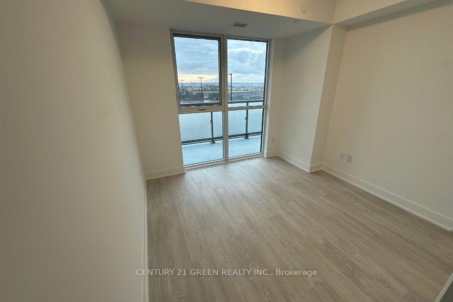Photo 13 of Unit 501, 2545 Simcoe Street N, Oshawa, Windfields — HOMEH