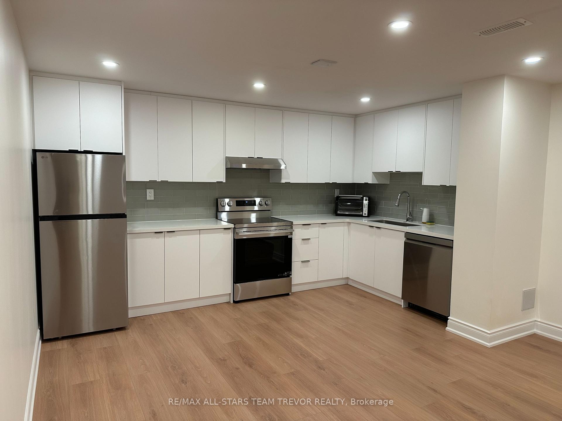 Photo 1 of Unit Basement, 32 Valleo Street, Georgina, Keswick North — HOMEH