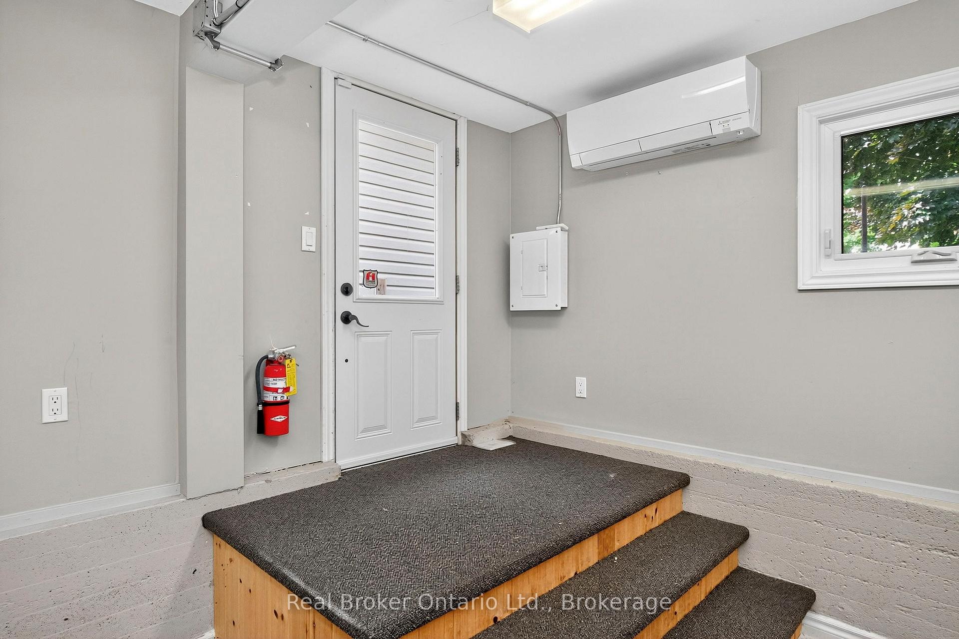 Photo 4 of Unit 3, 600 Hugel Avenue, Midland — HOMEH