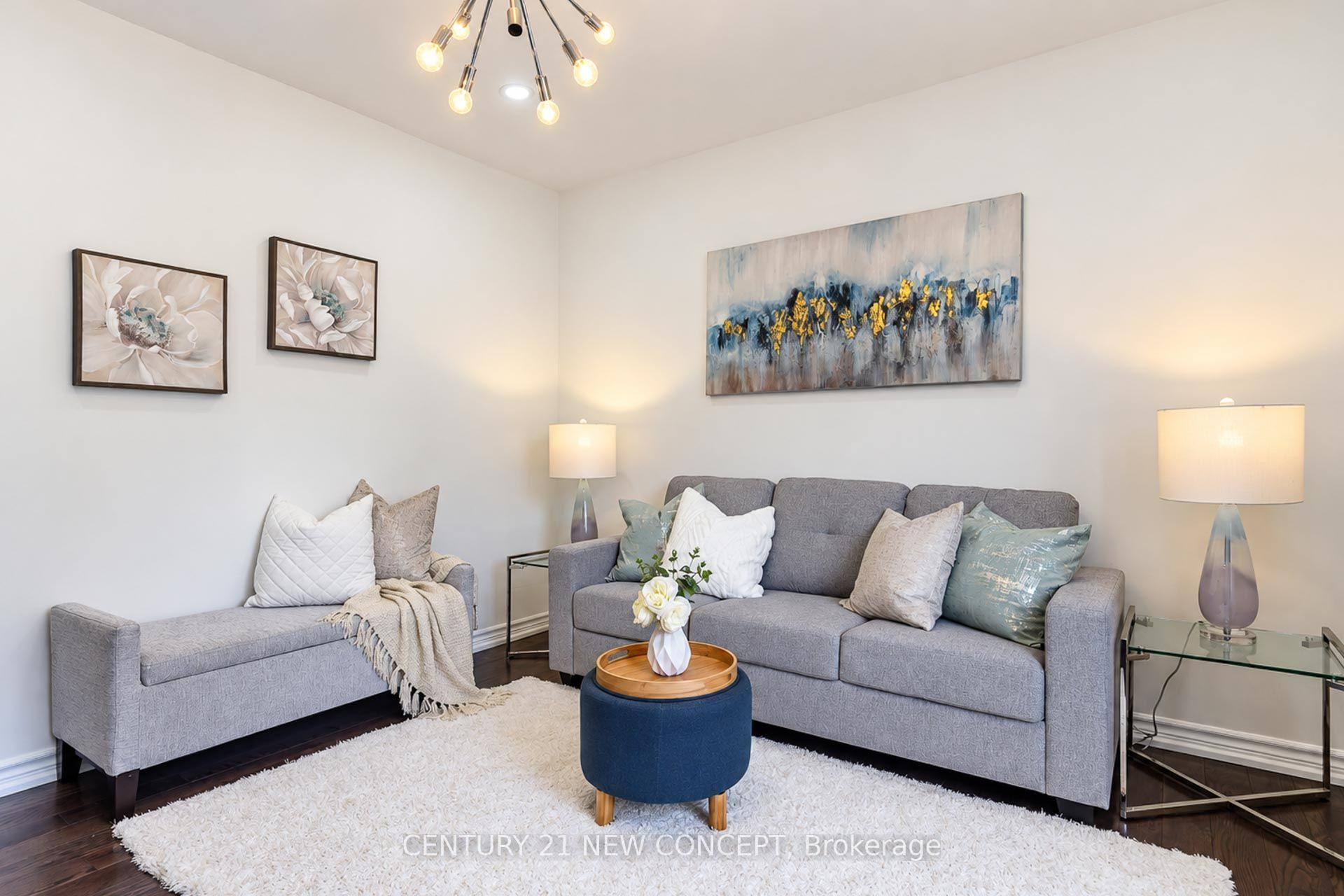 Photo 17 of 17 Lyndale Drive, North York, Willowdale East — HOMEH
