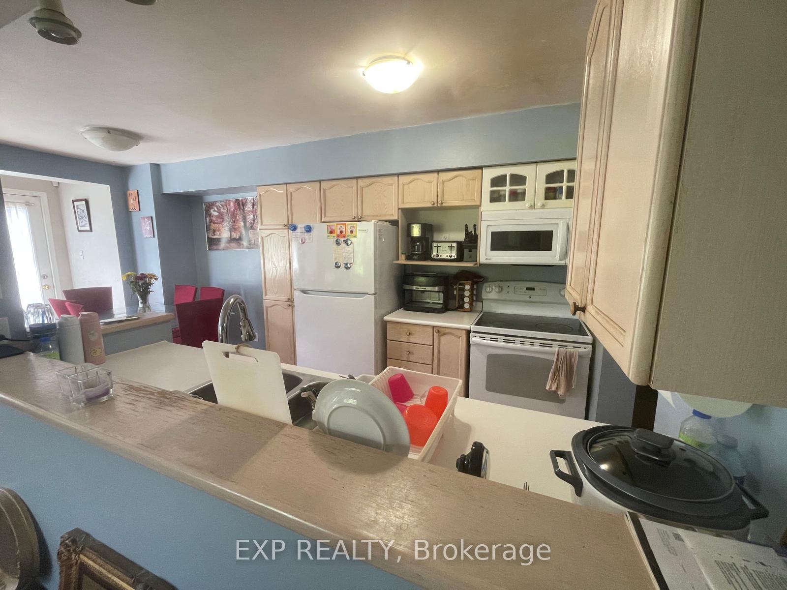 Photo 8 of 55 Whitegate Crescent, Ottawa, Barrhaven - Longfields — HOMEH