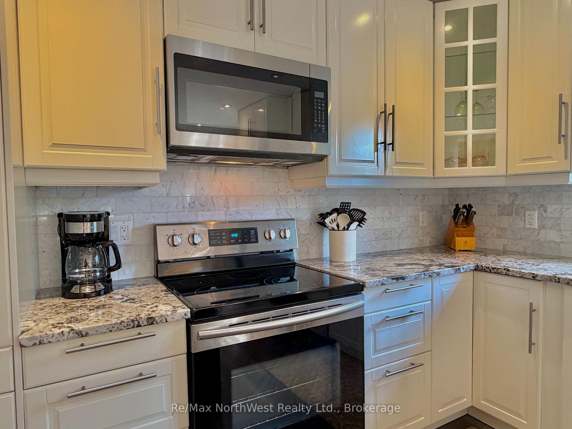Photo 13 of 21 Crystal Street S, Kenora, Keewatin North — HOMEH