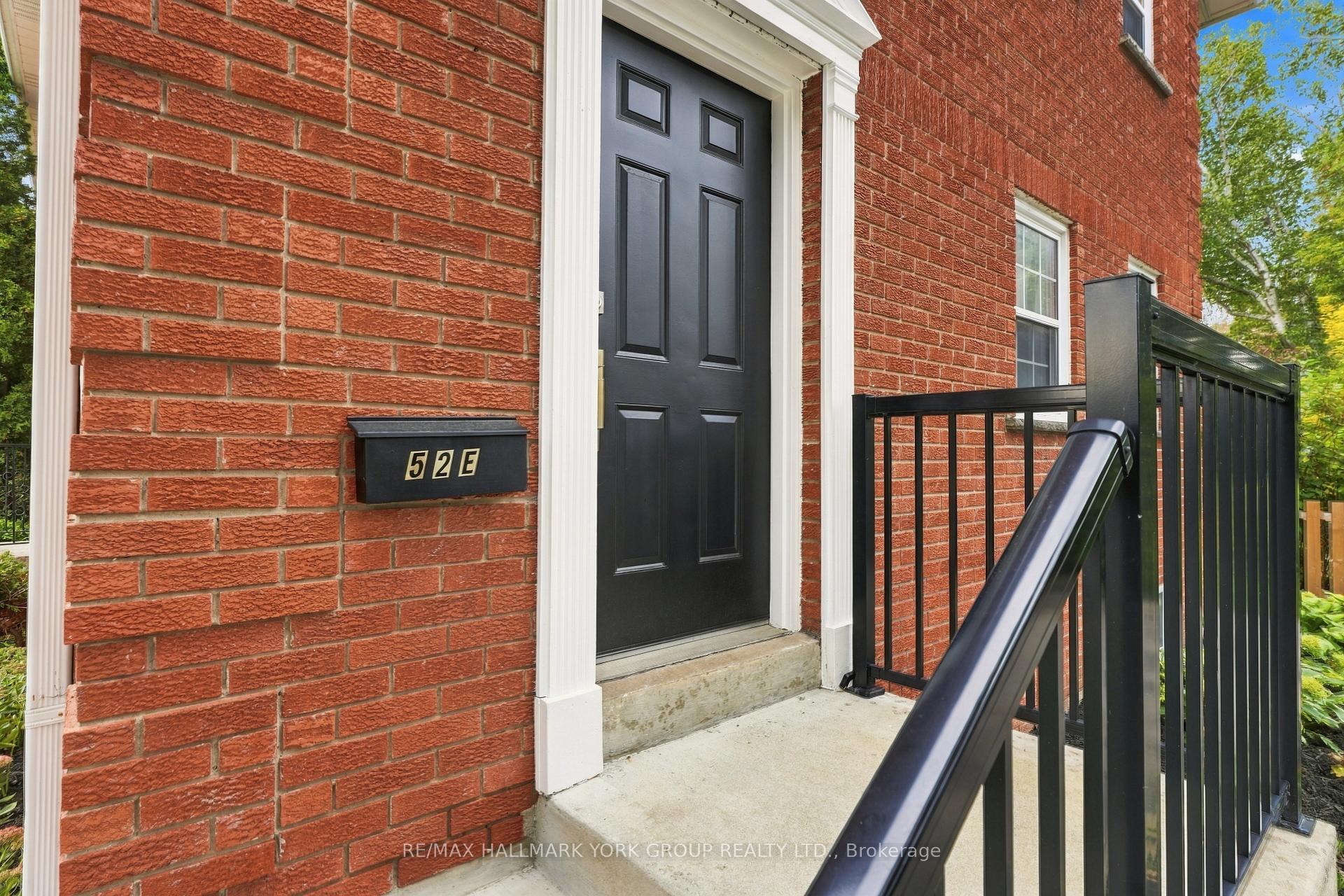 Photo 6 of 52 Centre Street, Aurora, Aurora Village — HOMEH