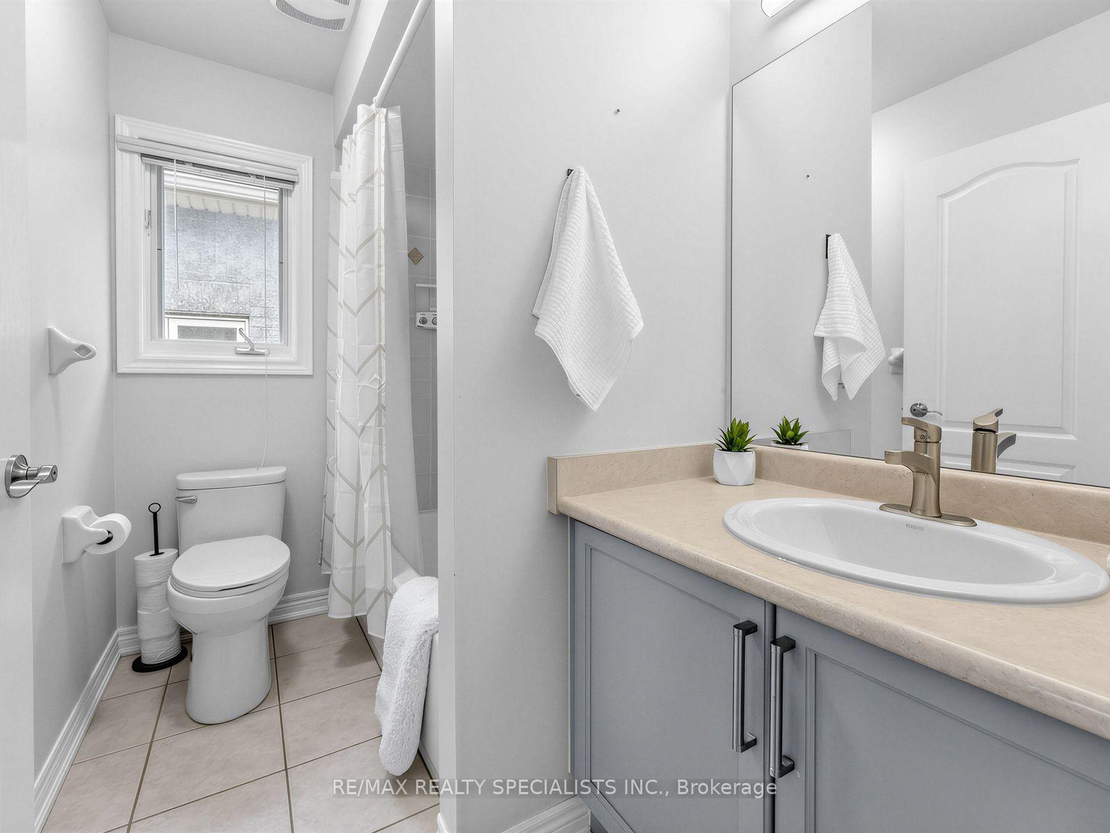 Photo 25 of 491 Willmott Crescent, Milton, Clarke — HOMEH